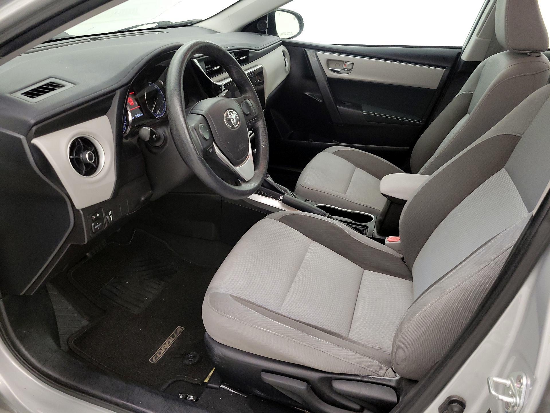 Thumbnail: 2018 Toyota Corolla - 11