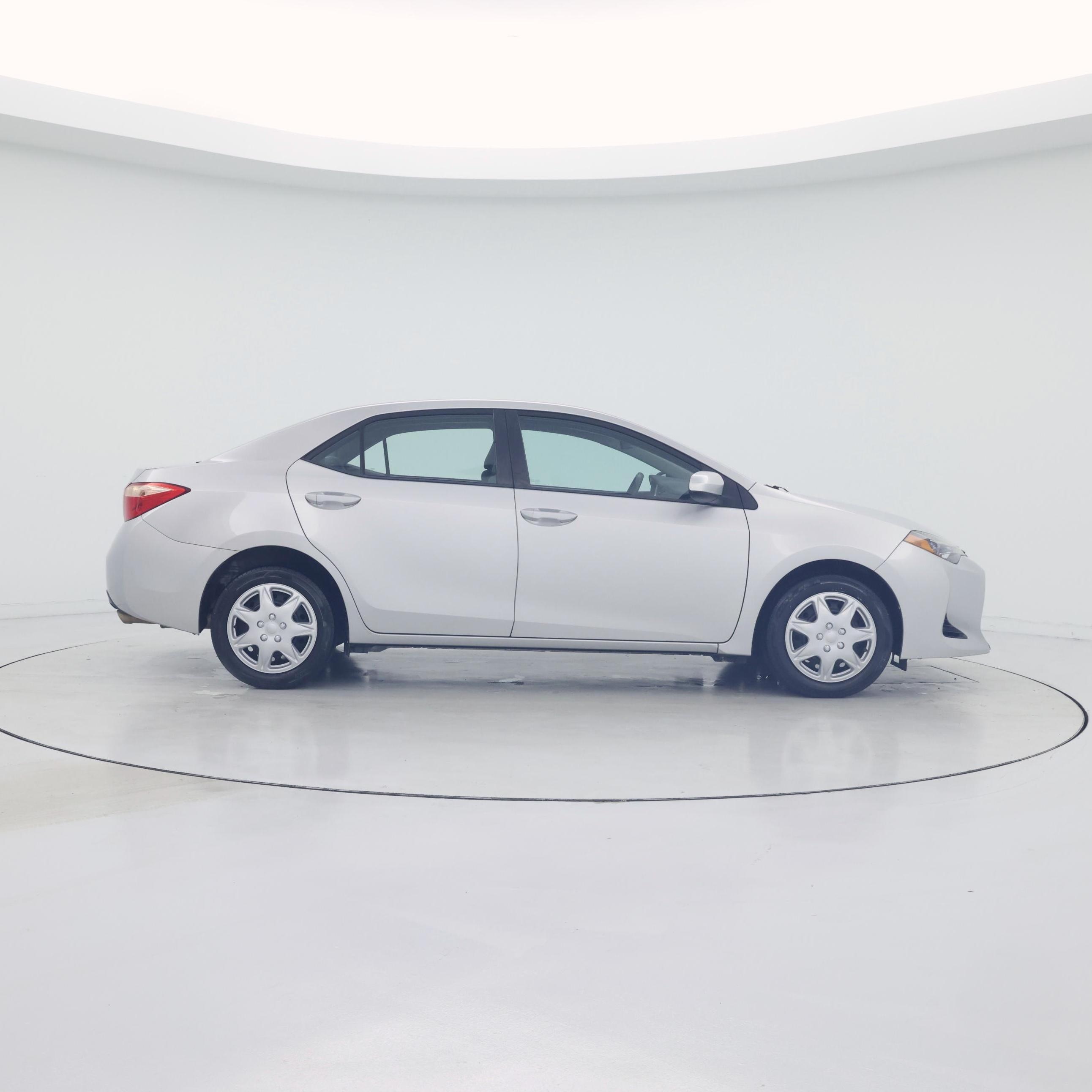 Thumbnail: 2018 Toyota Corolla - 7