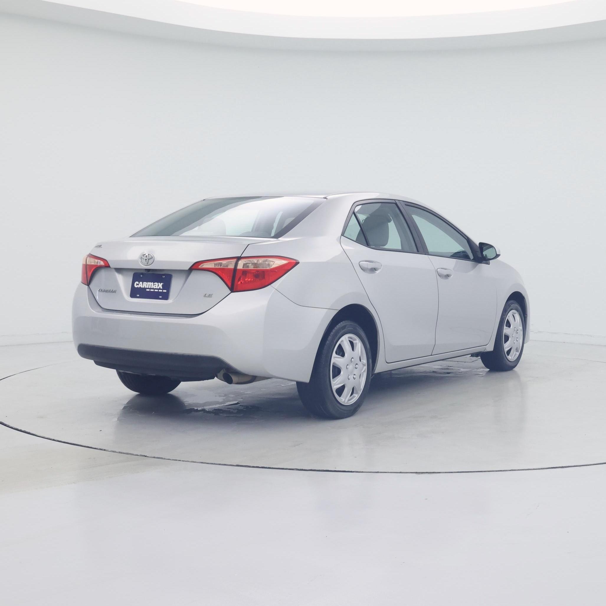 Thumbnail: 2018 Toyota Corolla - 8