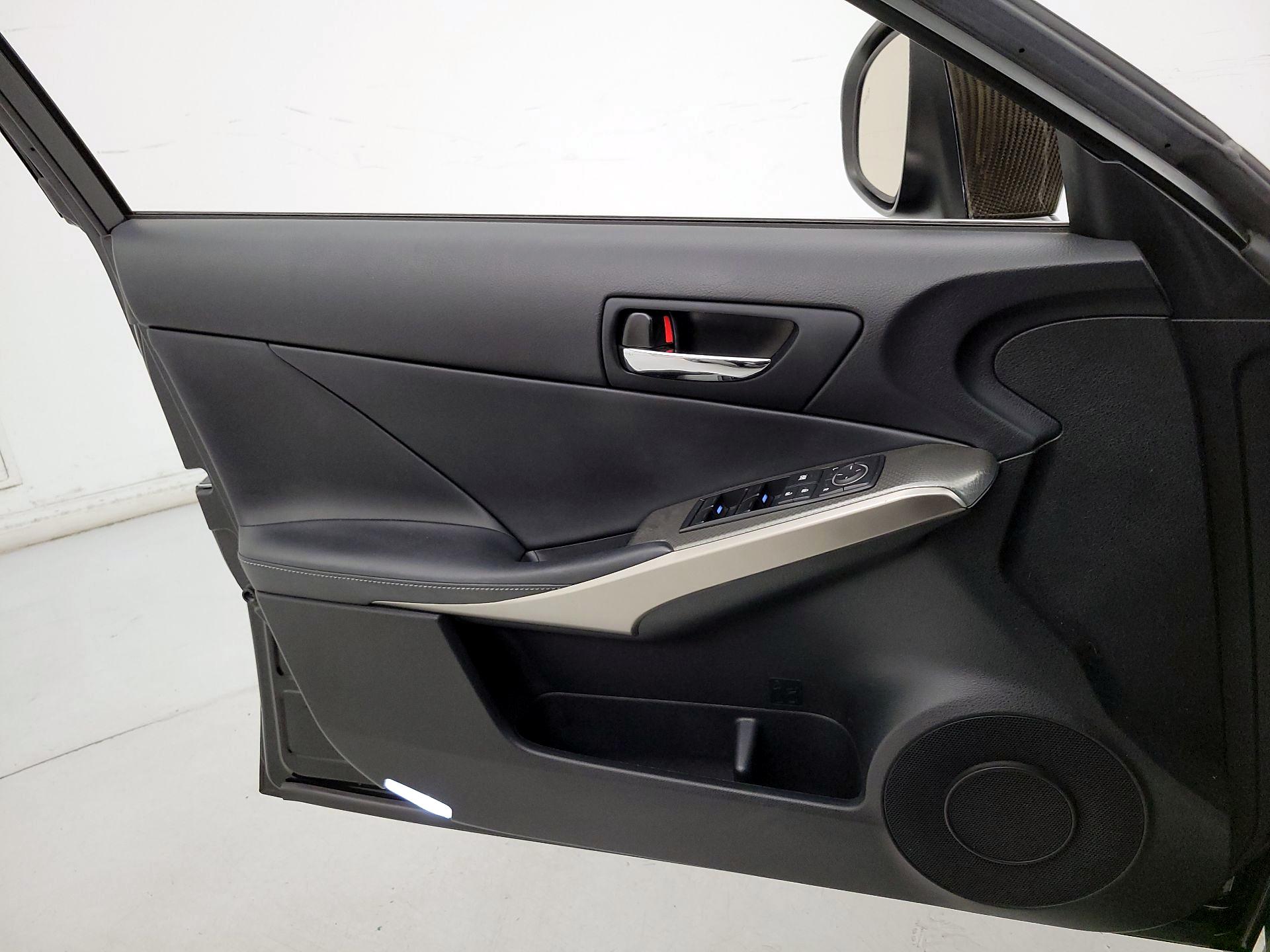 Thumbnail: 2014 Lexus IS - 12