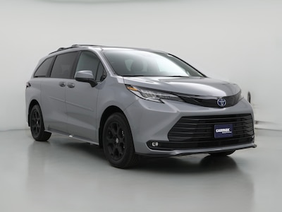 2025 Toyota Sienna Woodland Edition