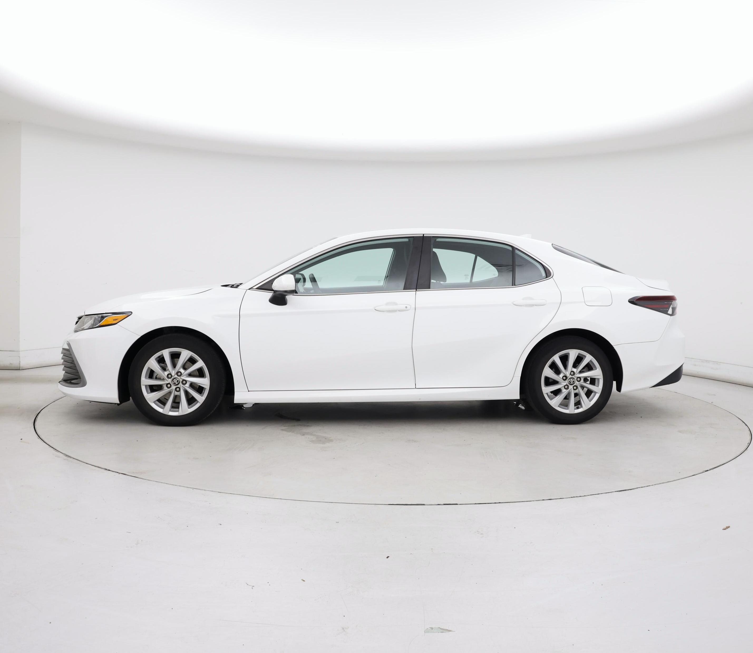 Thumbnail: 2023 Toyota Camry - 3