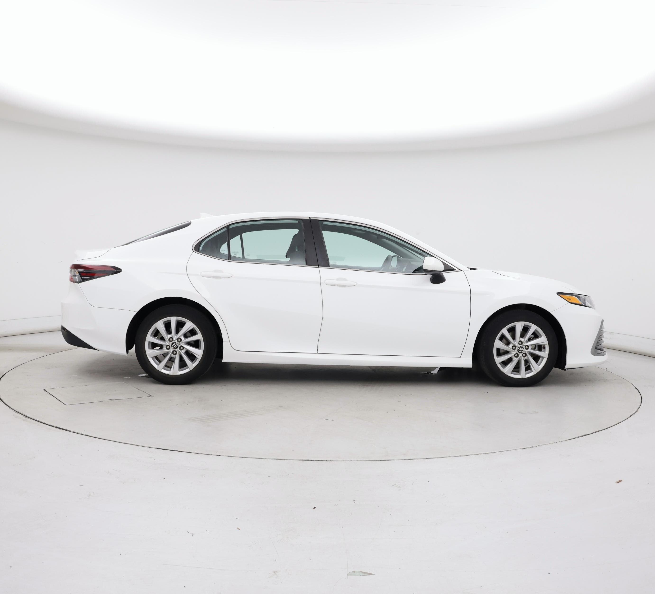 Thumbnail: 2023 Toyota Camry - 7