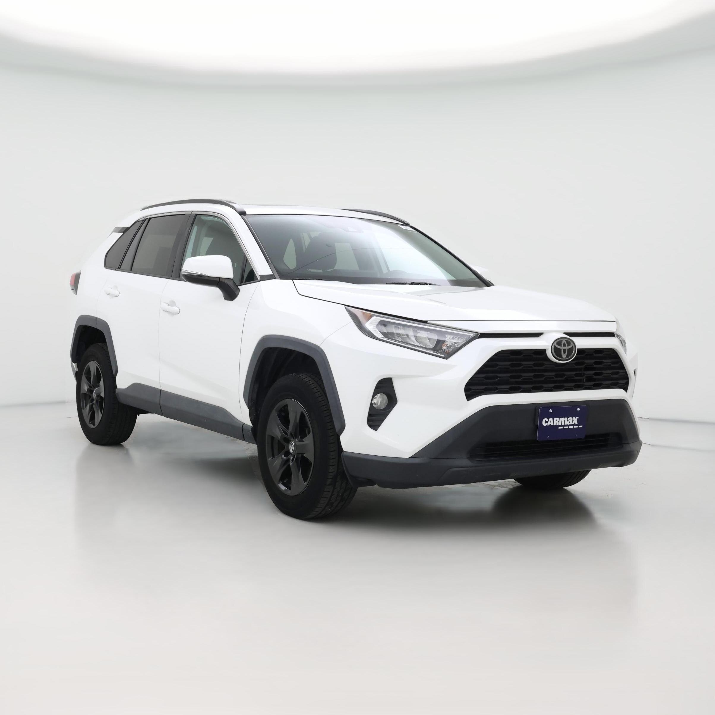 Thumbnail: 2019 Toyota RAV4 - 1