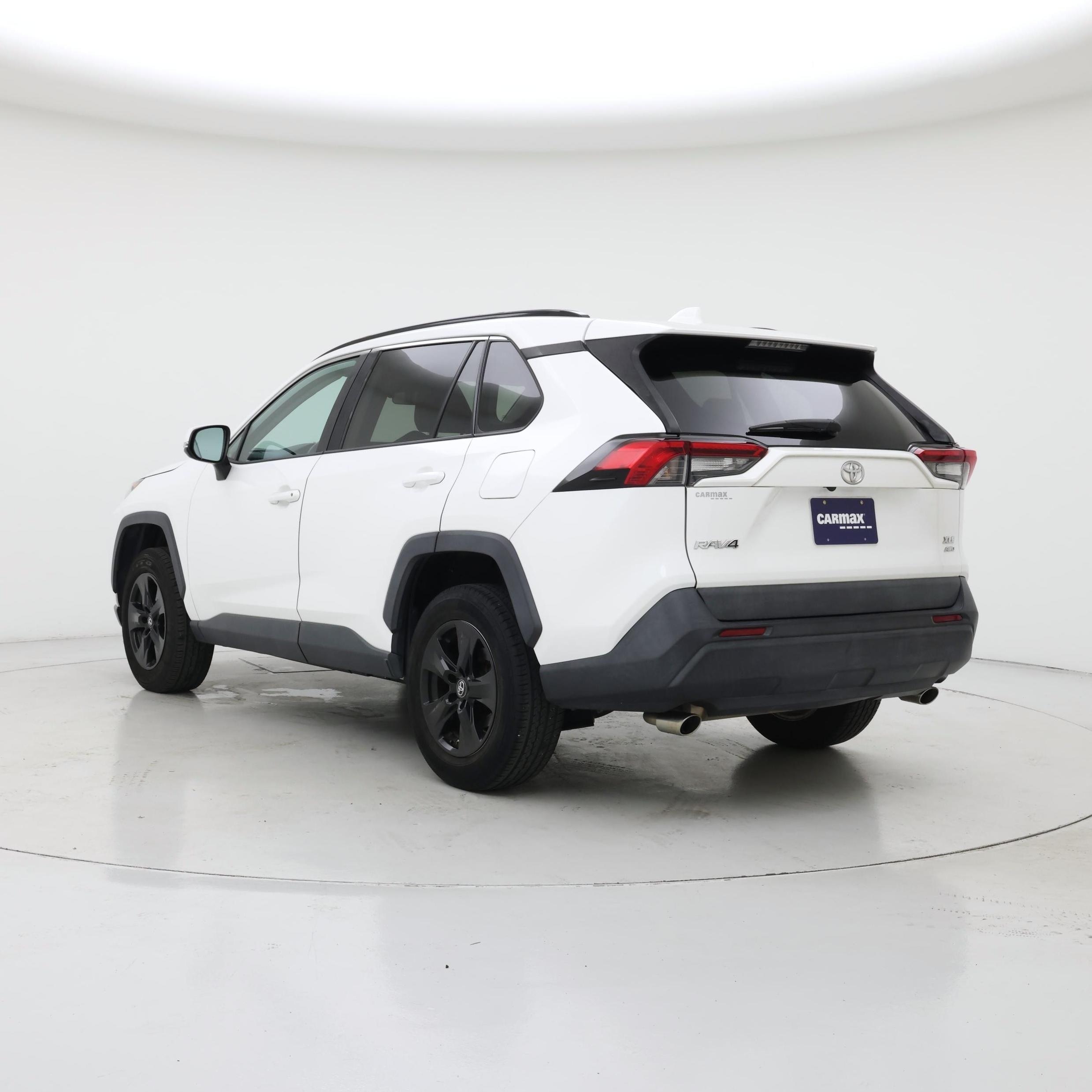 Thumbnail: 2019 Toyota RAV4 - 2