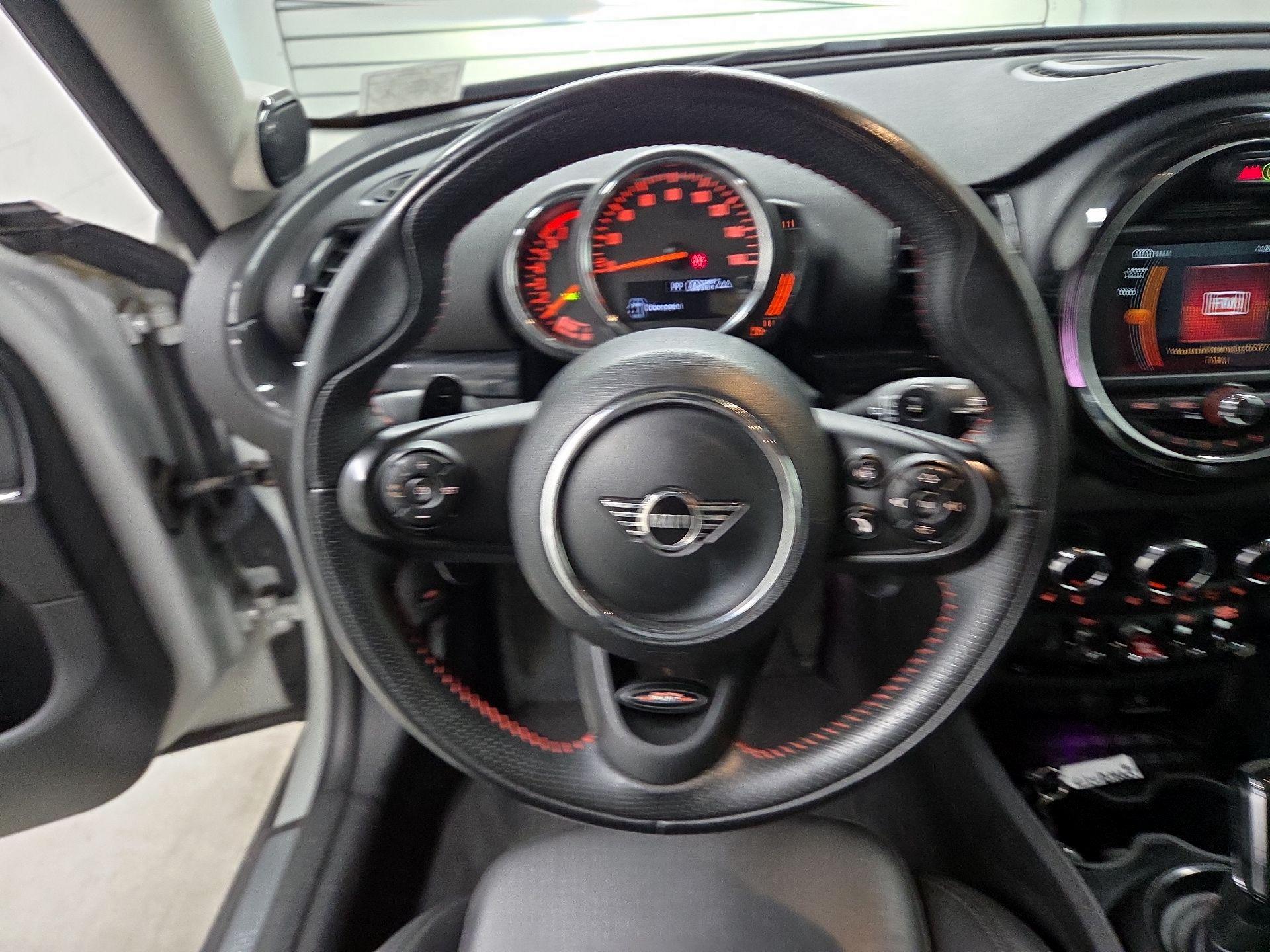 Thumbnail: 2020 MINI Cooper Clubman - 10