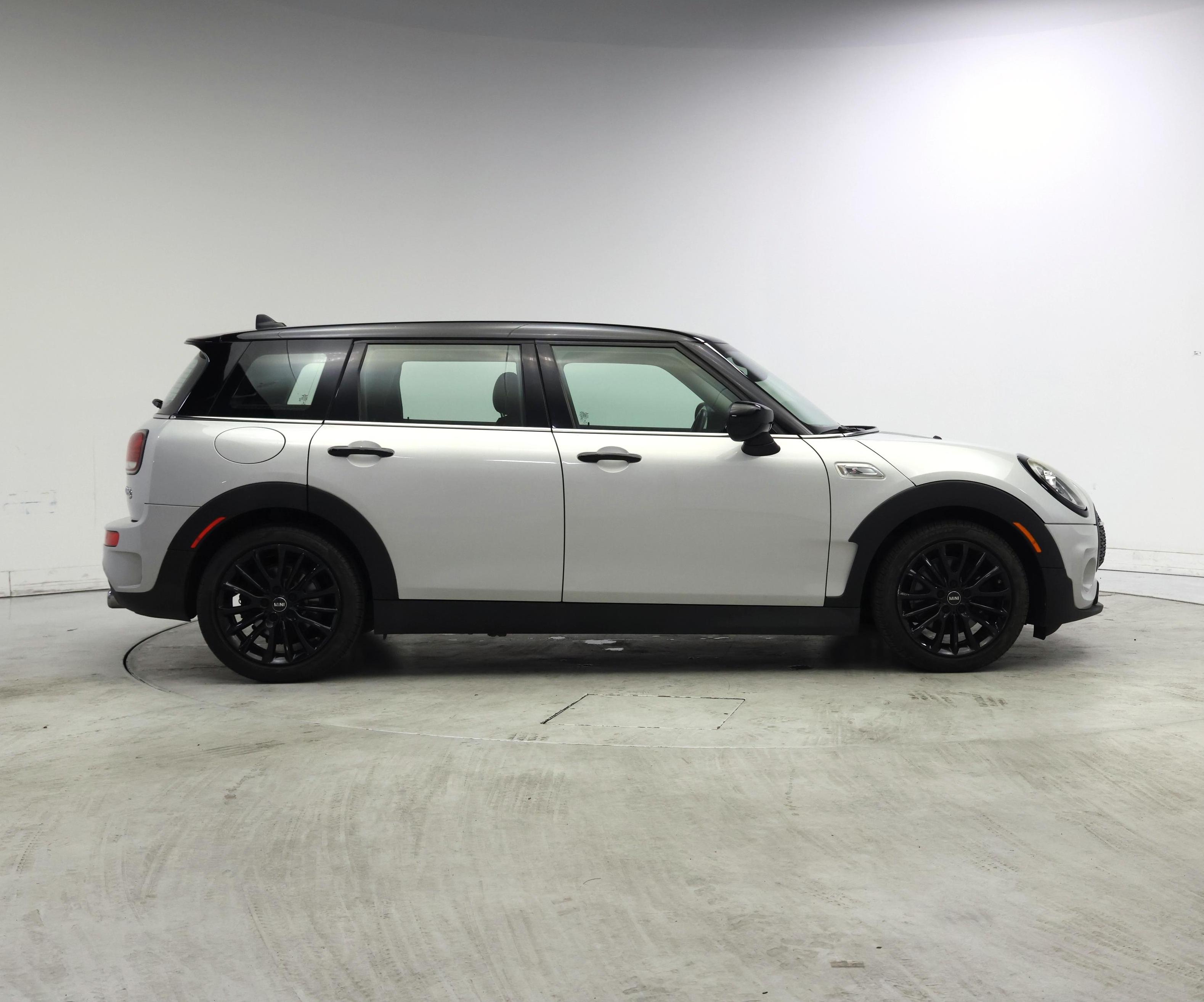 Thumbnail: 2020 MINI Cooper Clubman - 7