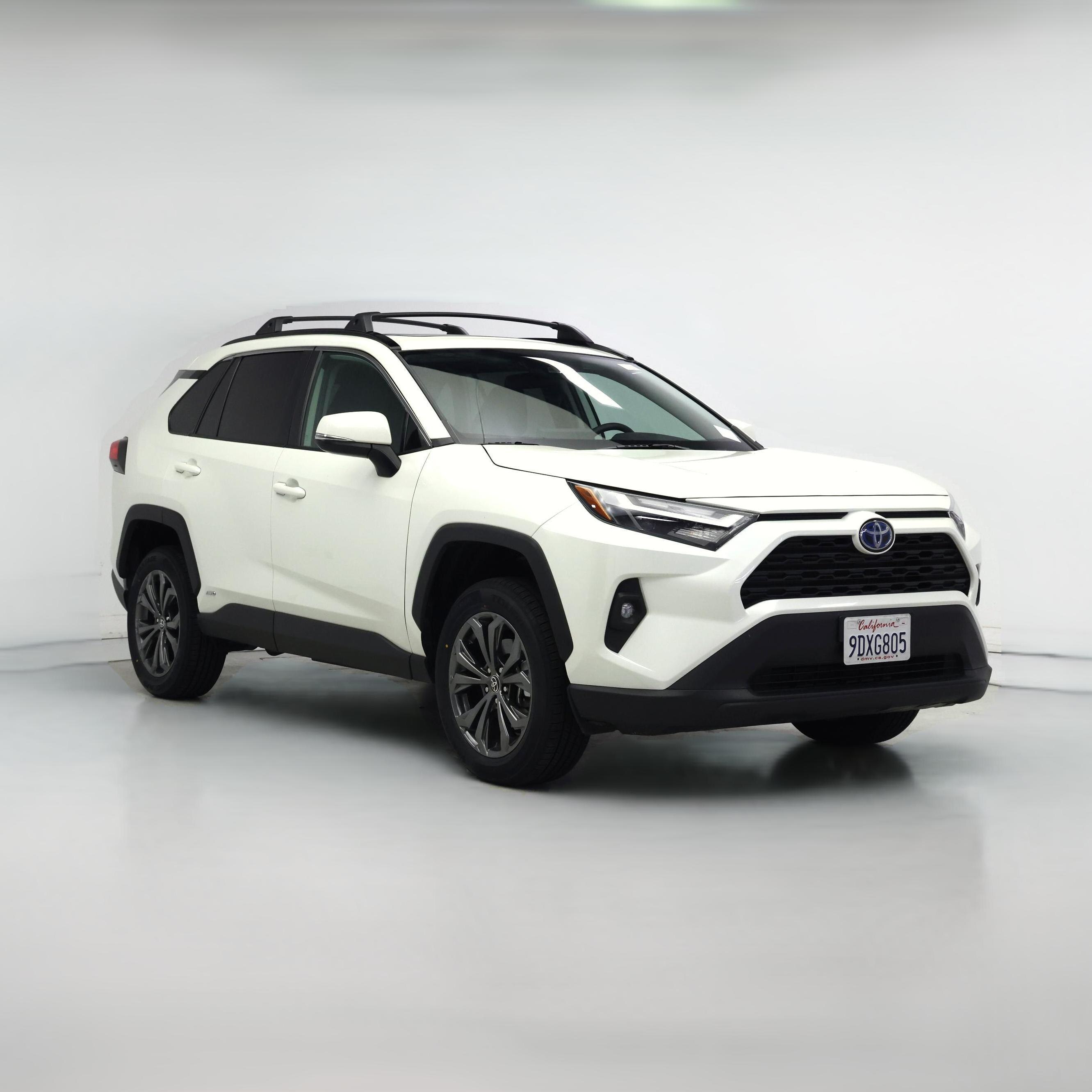Thumbnail: 2022 Toyota RAV4 - 1