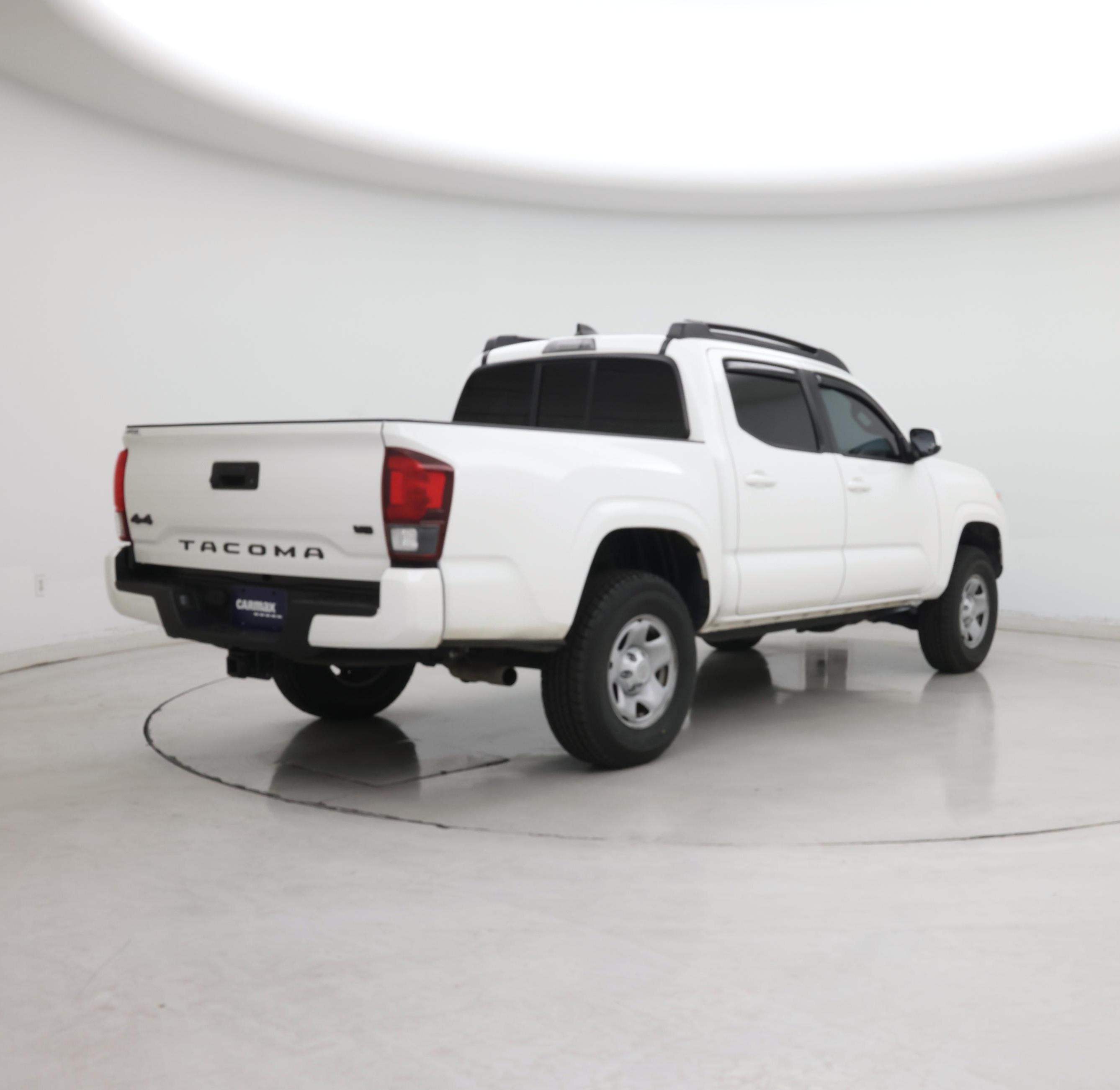 Thumbnail: 2023 Toyota Tacoma - 8