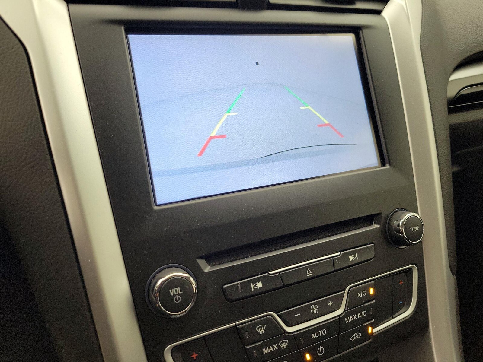2016 Ford Fusion SE - Photo 15