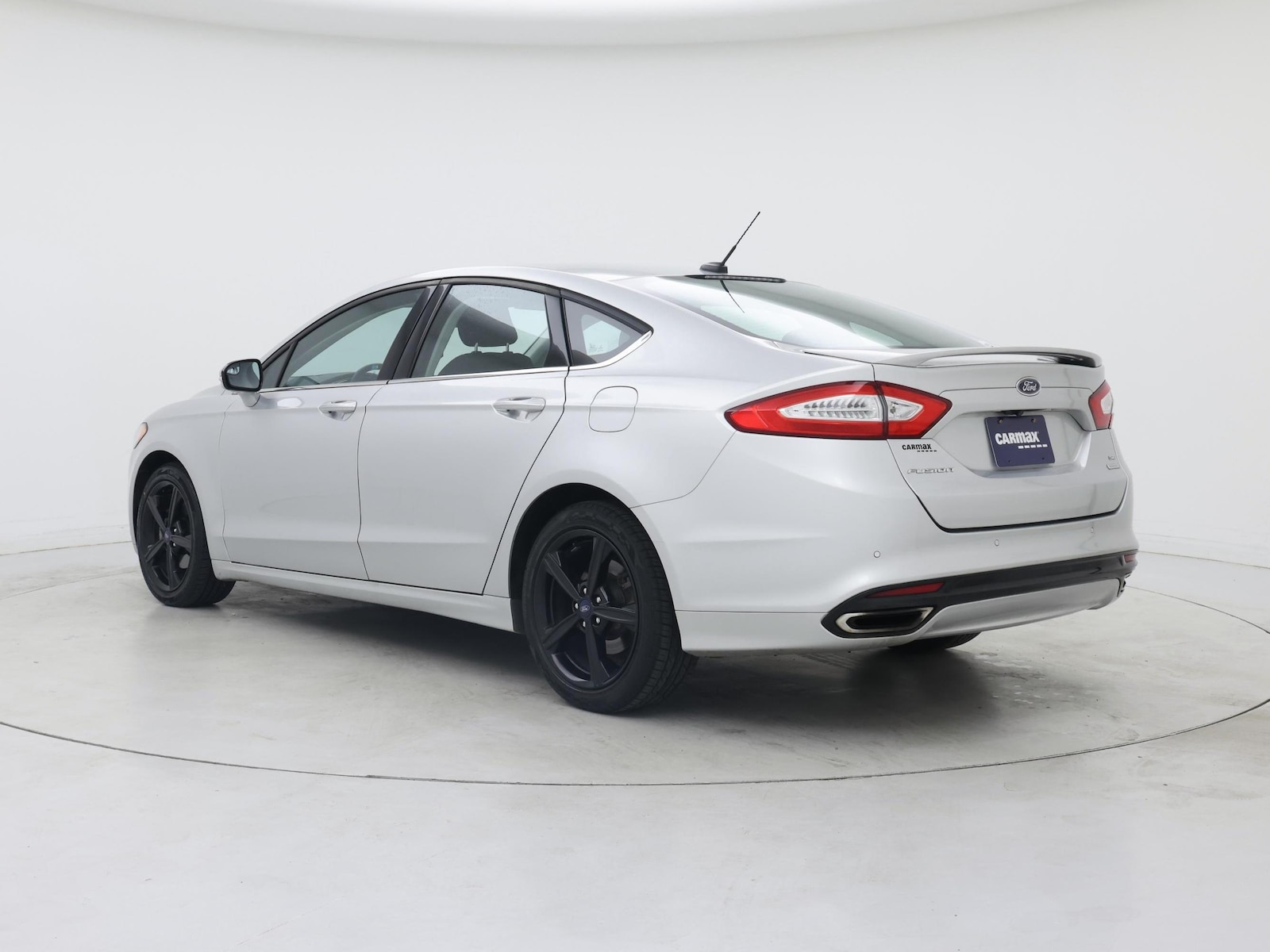 2016 Ford Fusion SE - Photo 3