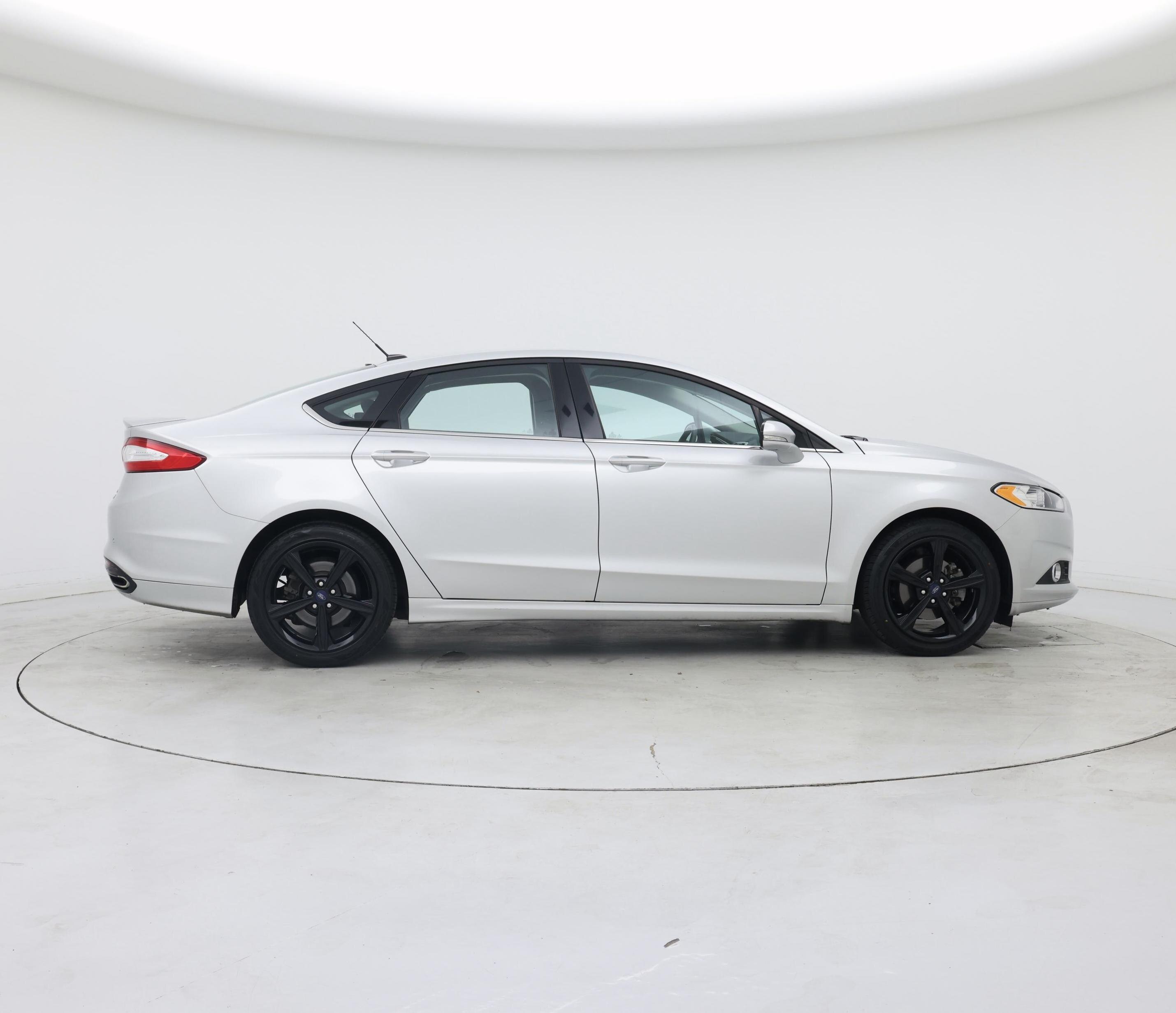Thumbnail: 2016 Ford Fusion - 7
