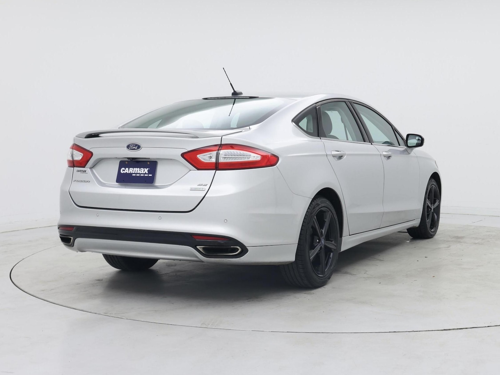 2016 Ford Fusion SE - Photo 9