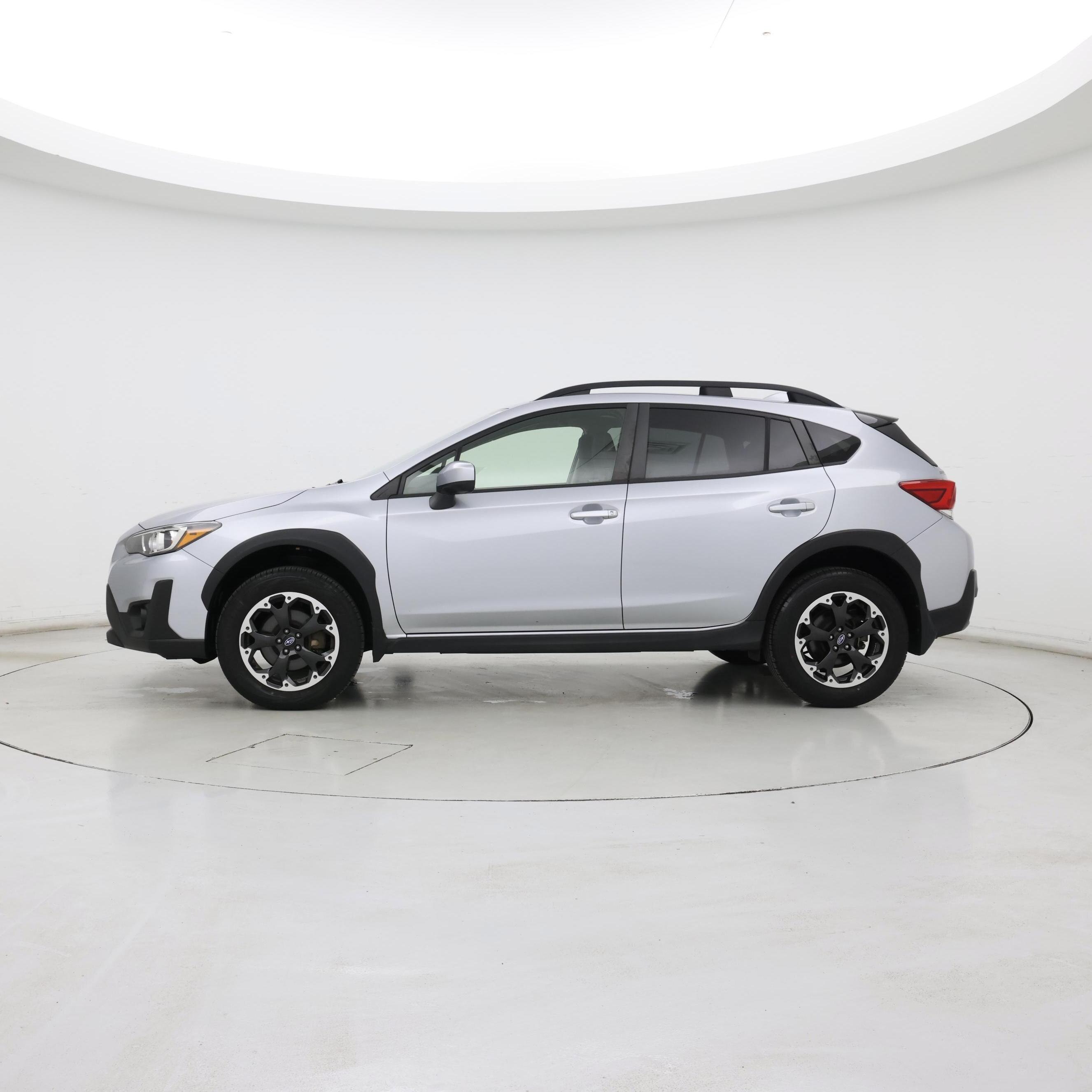 Thumbnail: 2022 Subaru Crosstrek - 3