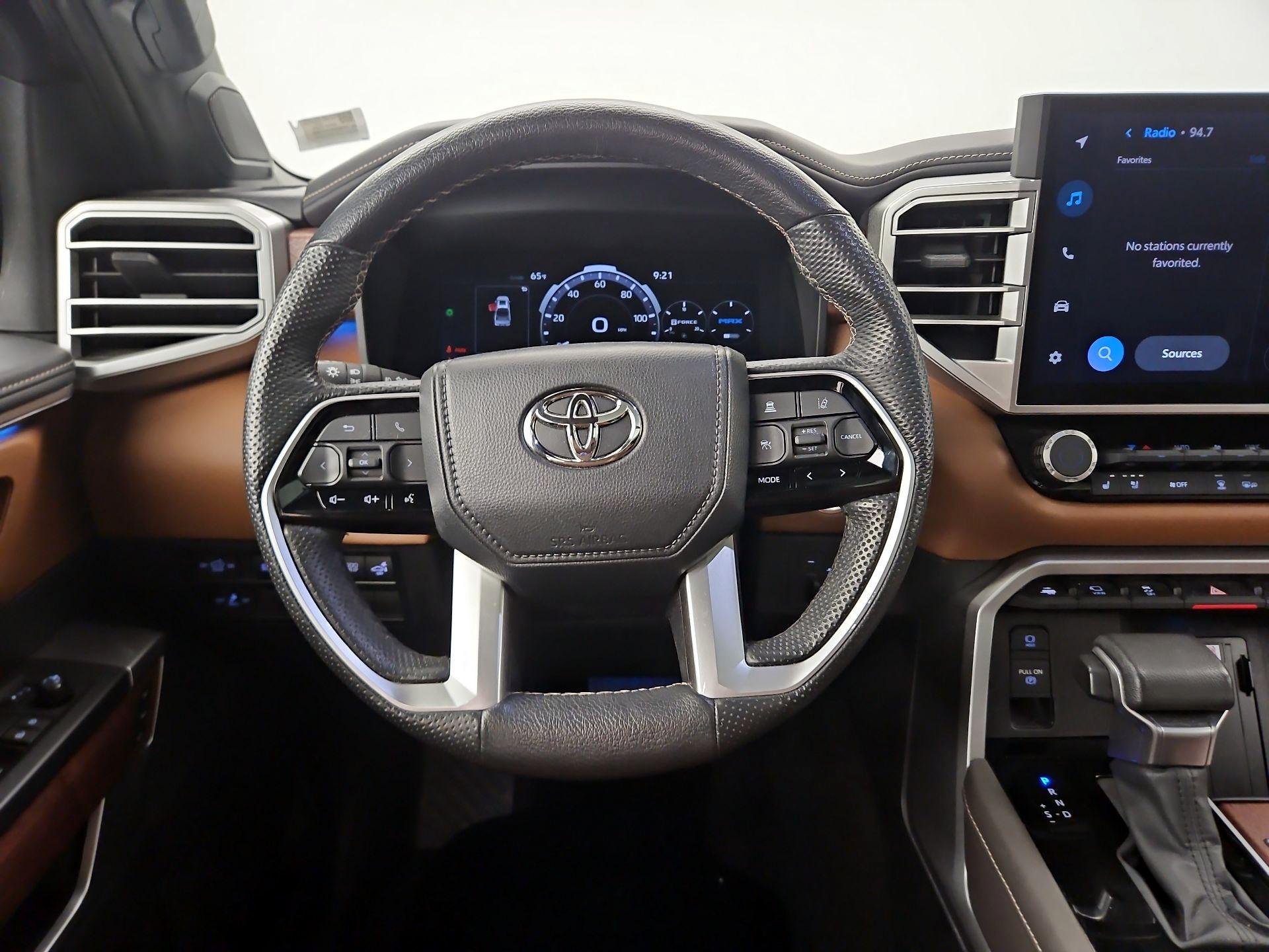 Thumbnail: 2024 Toyota Tundra - 10