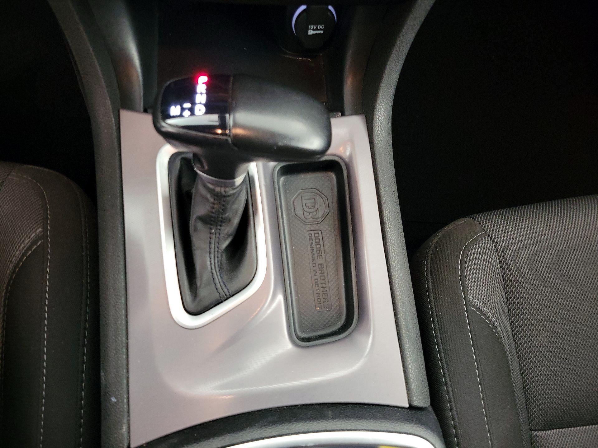 Thumbnail: 2022 Dodge Charger - 17