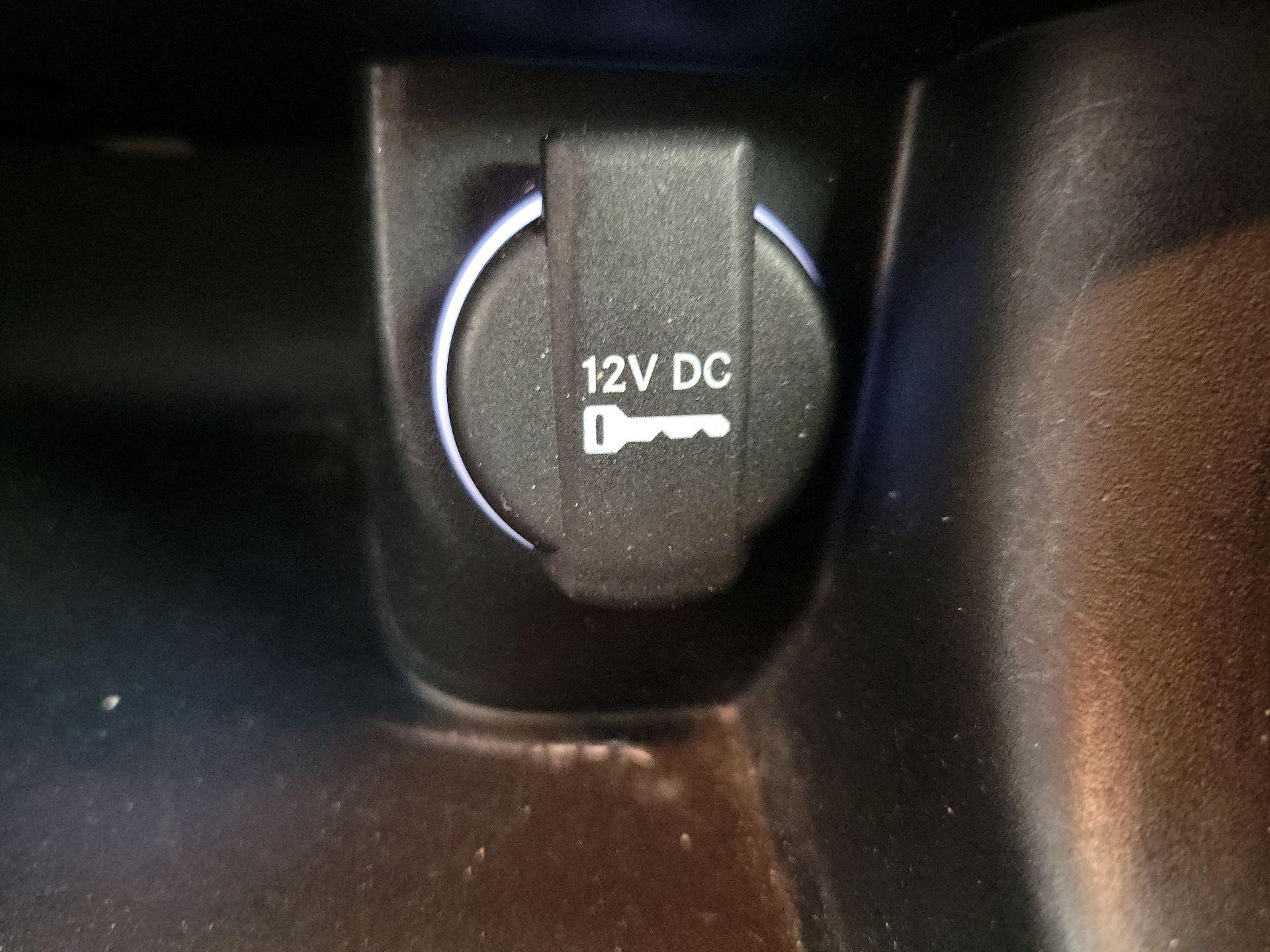 Thumbnail: 2022 Dodge Charger - 18