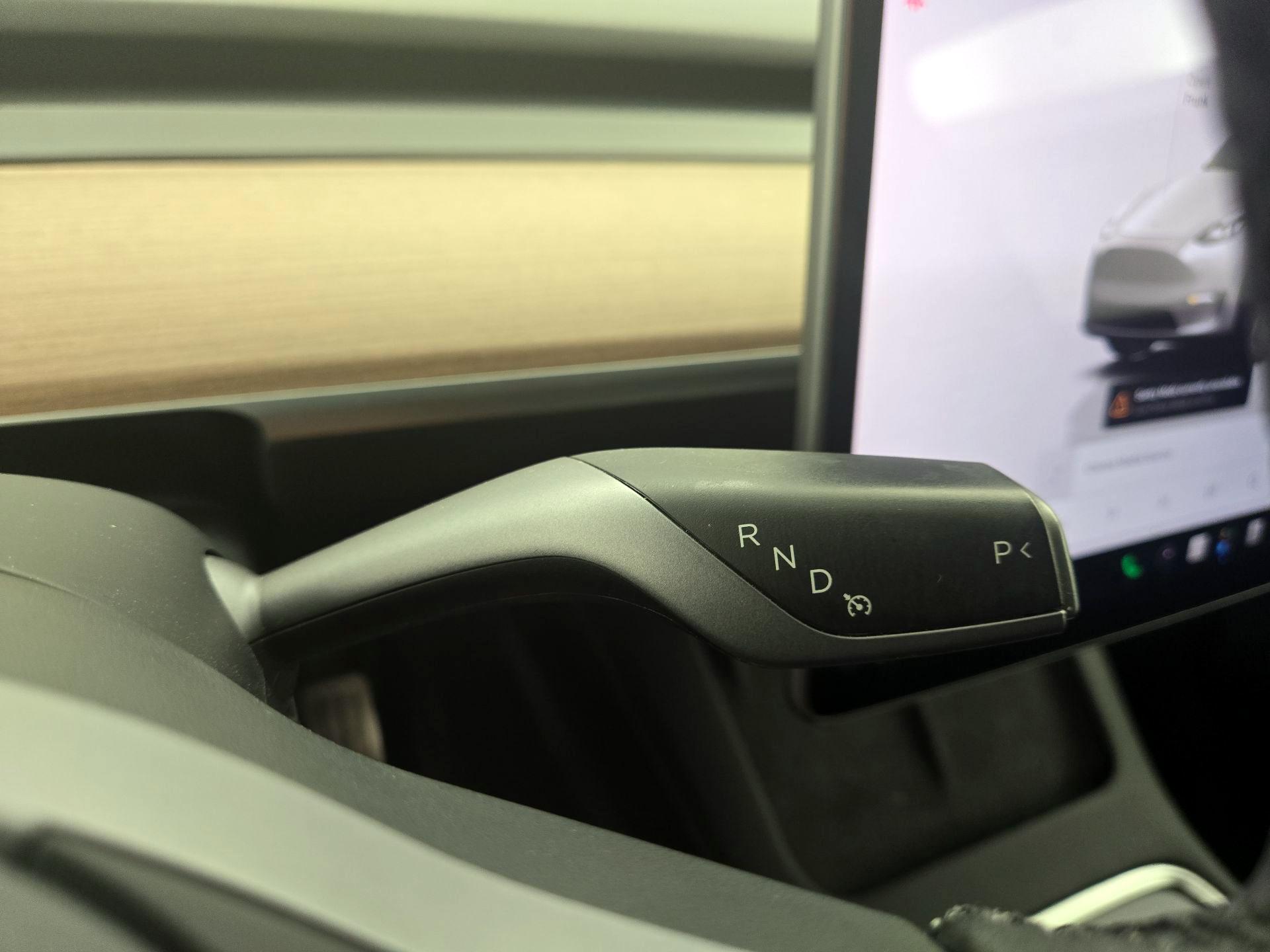 Thumbnail: 2022 Tesla Model Y - 17