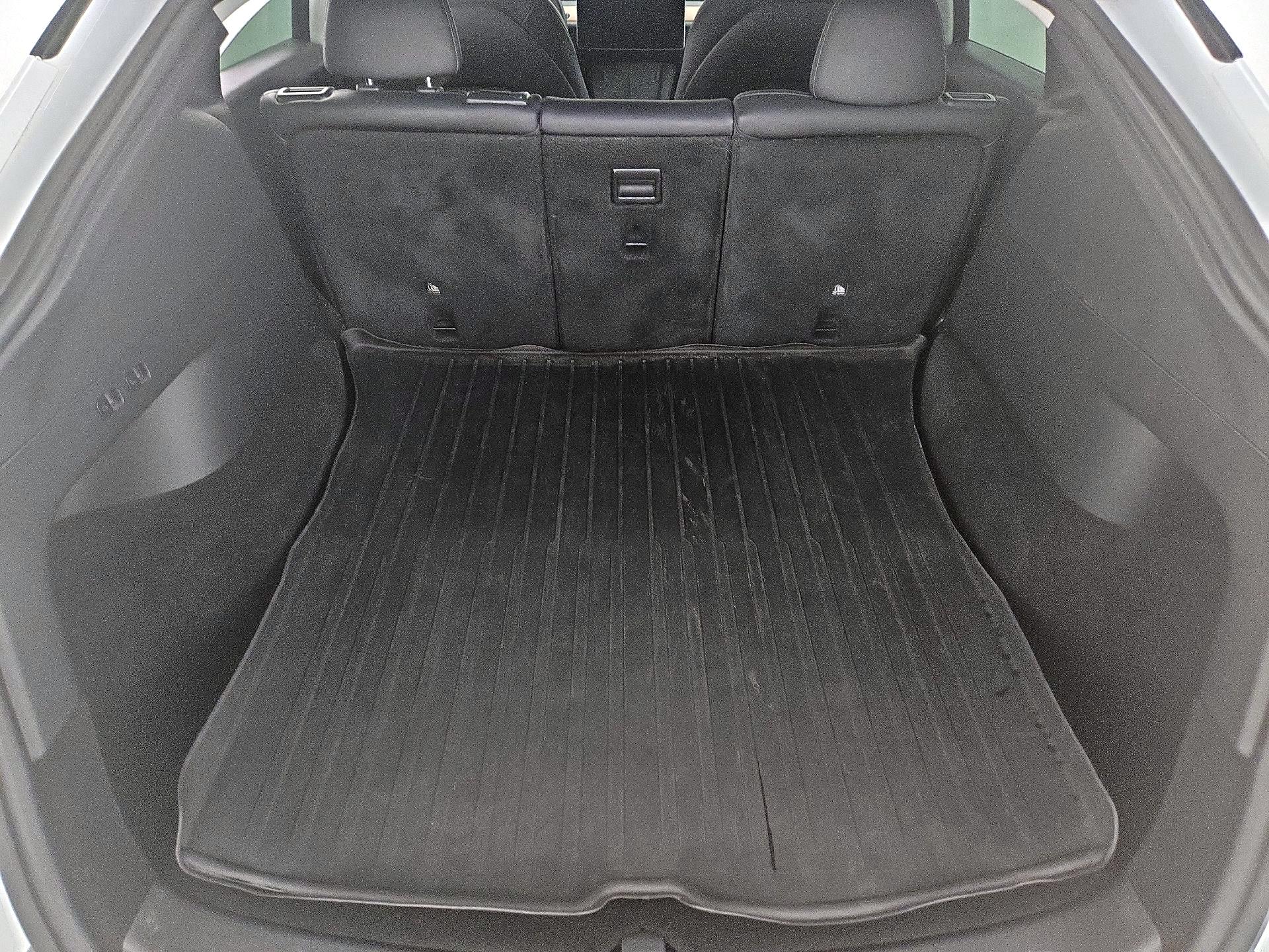 Thumbnail: 2022 Tesla Model Y - 19