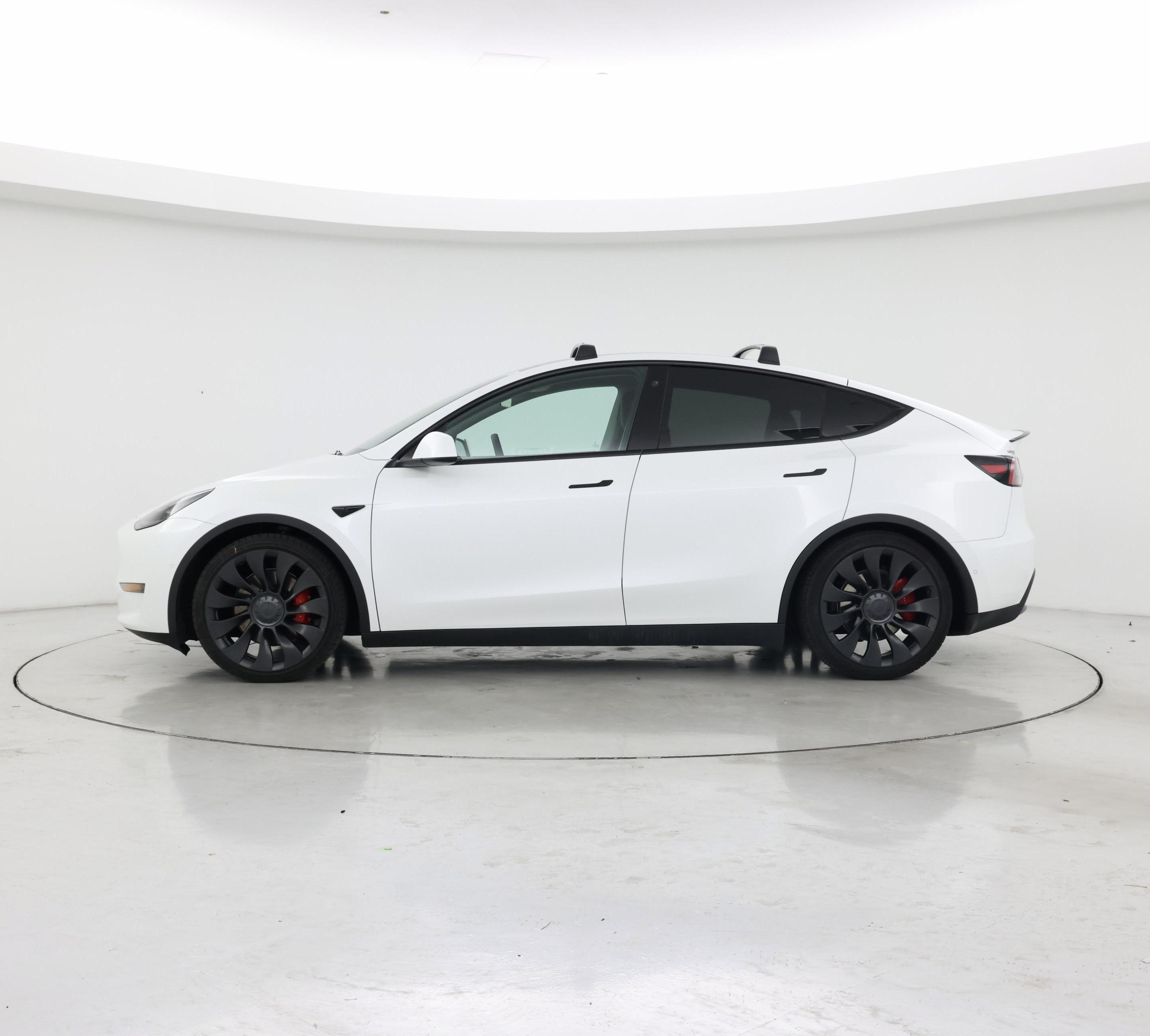 Thumbnail: 2022 Tesla Model Y - 3