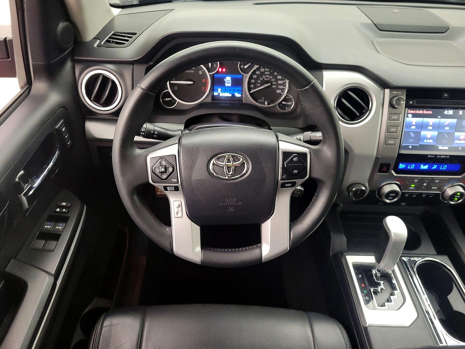 2017 Toyota Tundra Platinum - Photo 11