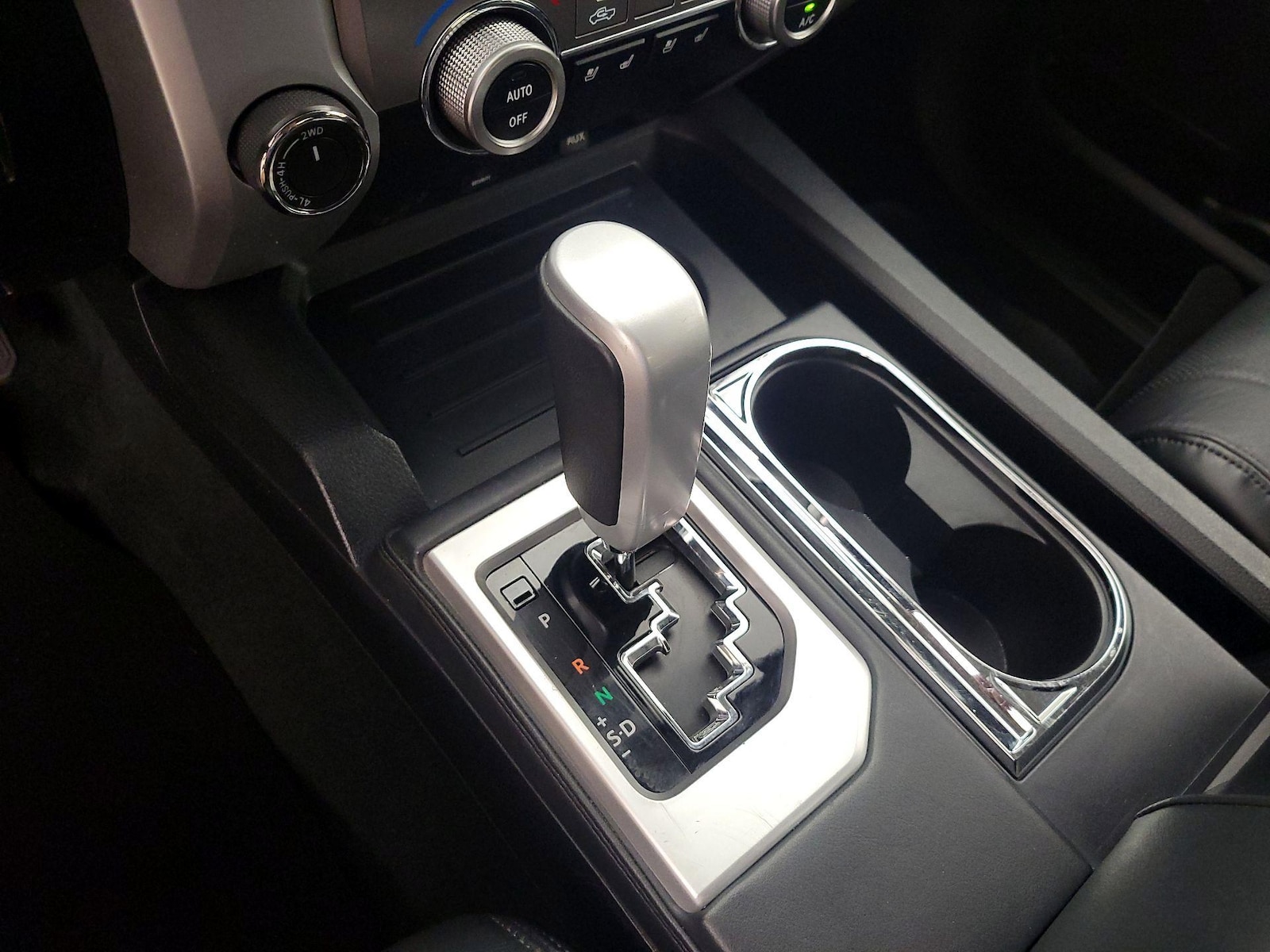 2017 Toyota Tundra Platinum - Photo 18