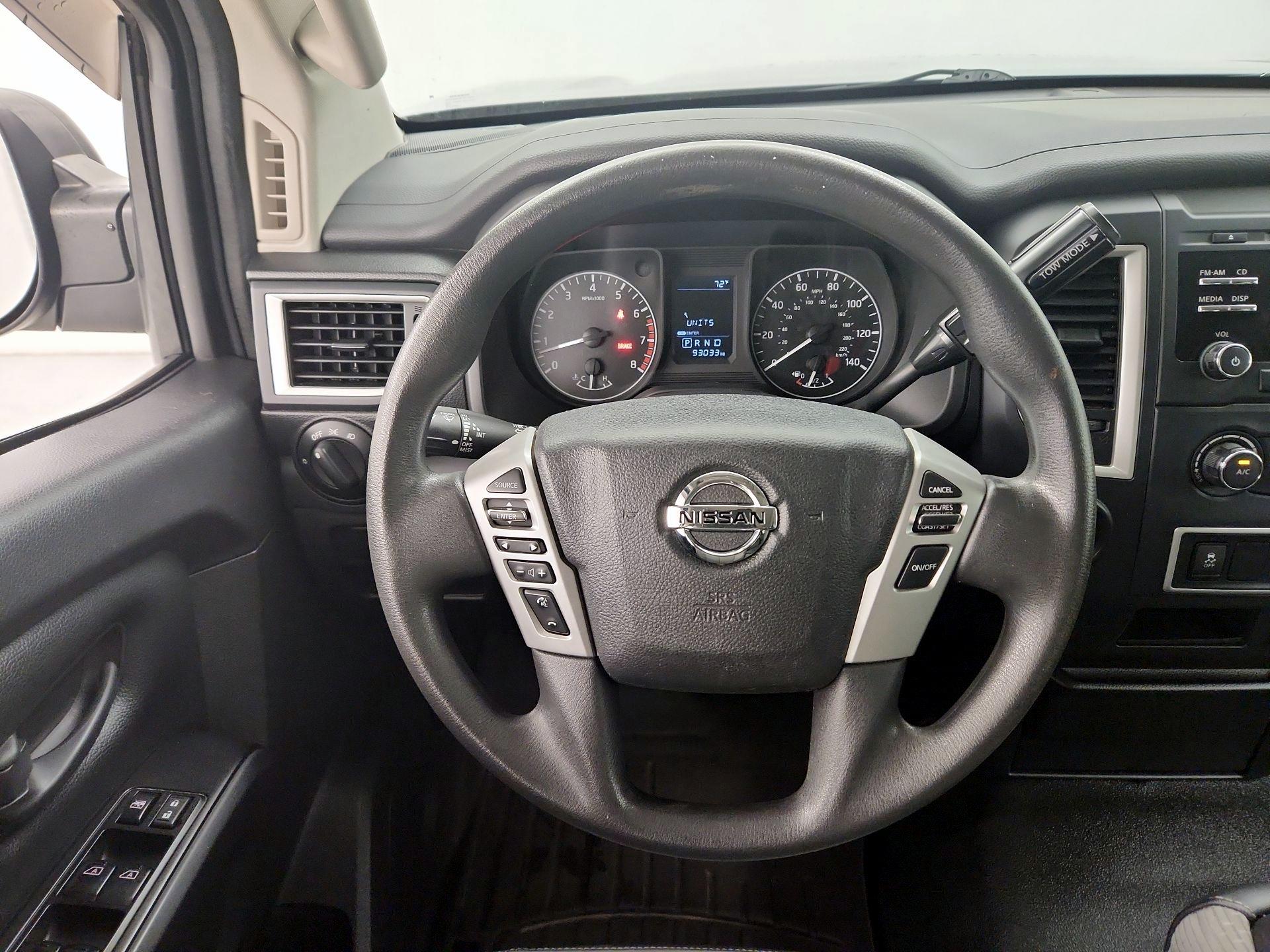 Thumbnail: 2017 Nissan Titan - 10