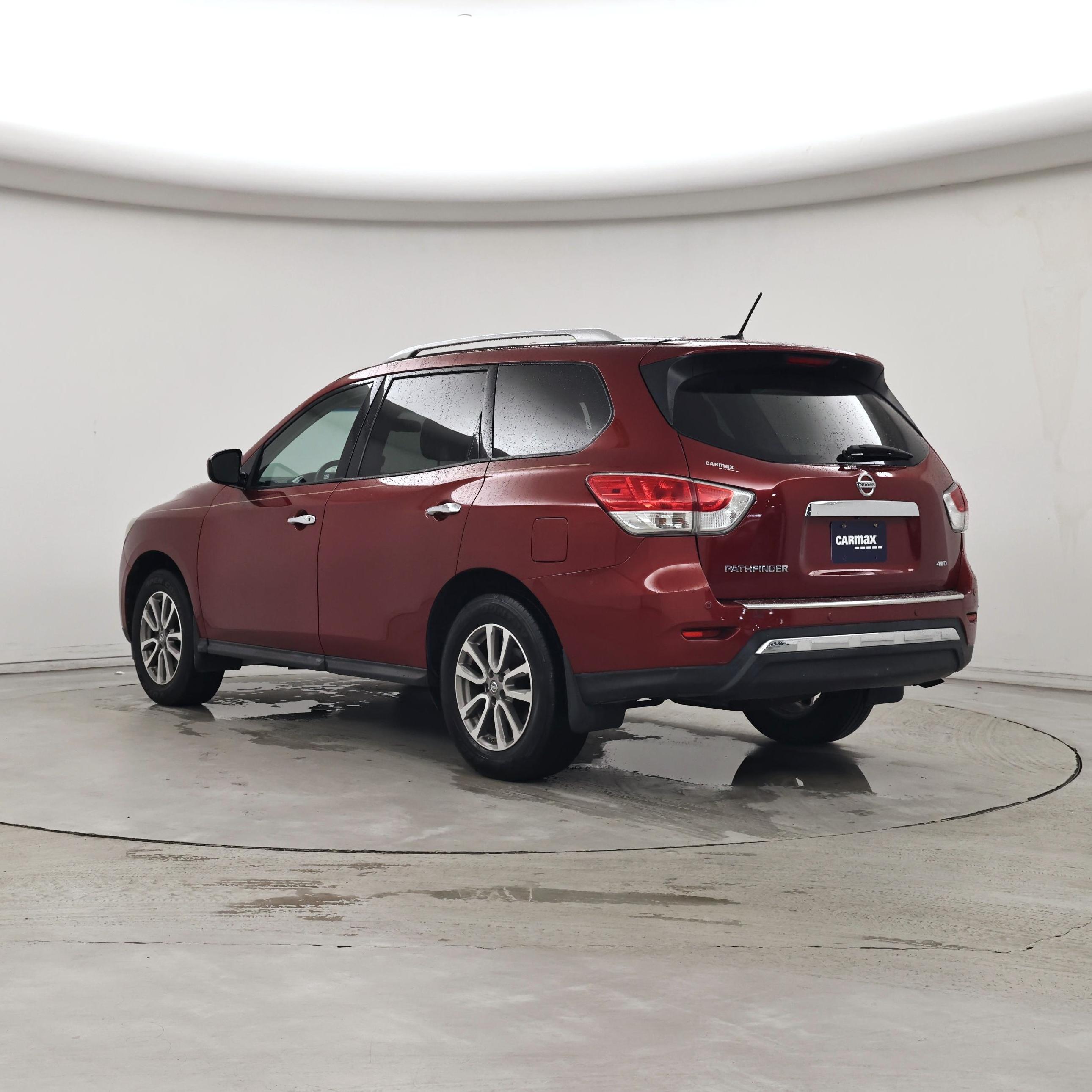 Thumbnail: 2014 Nissan Pathfinder - 2