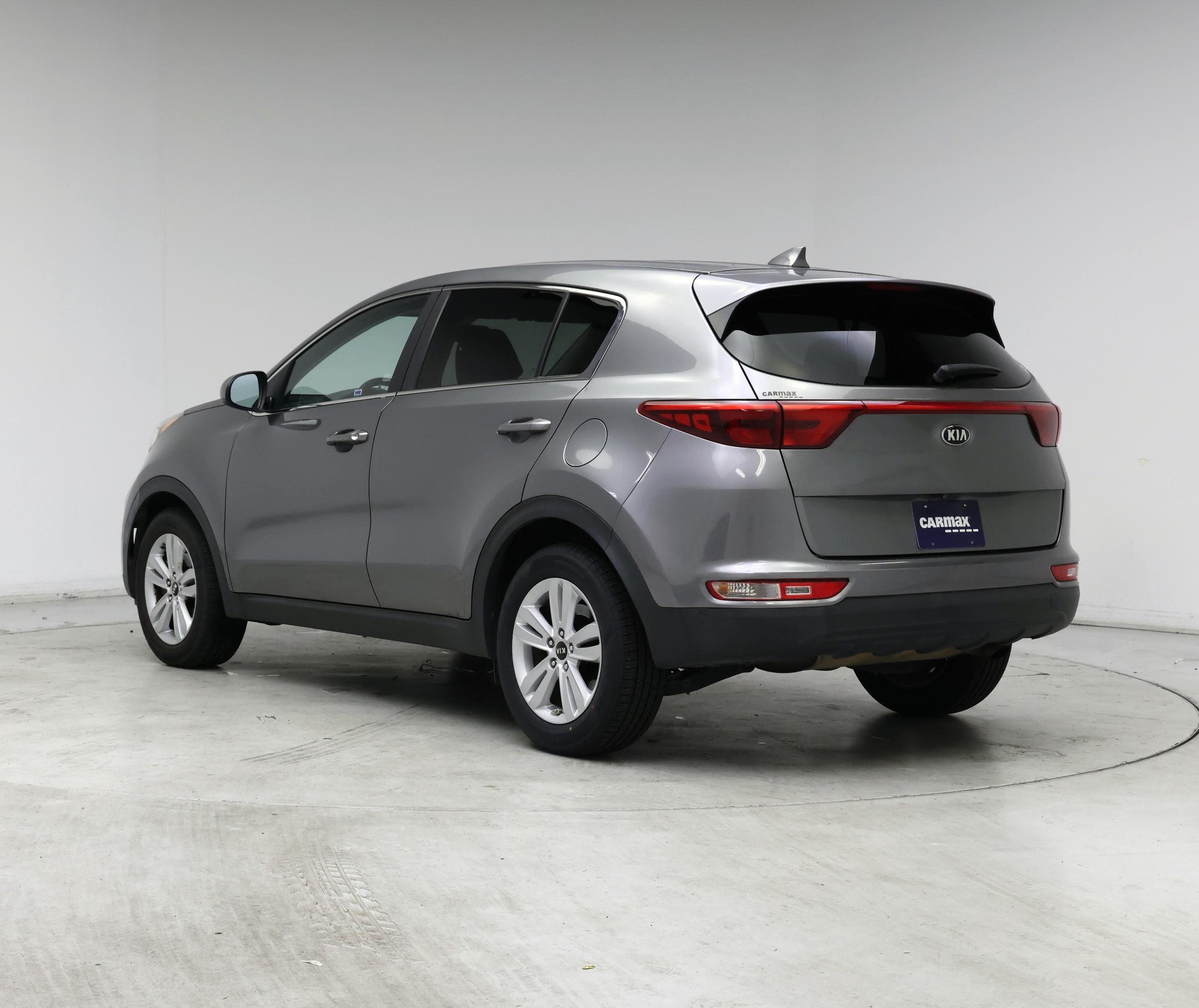Thumbnail: 2017 Kia Sportage - 2