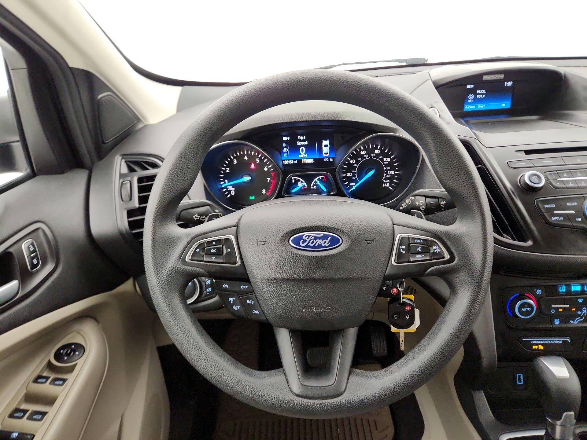 Thumbnail: 2017 Ford Escape - 10