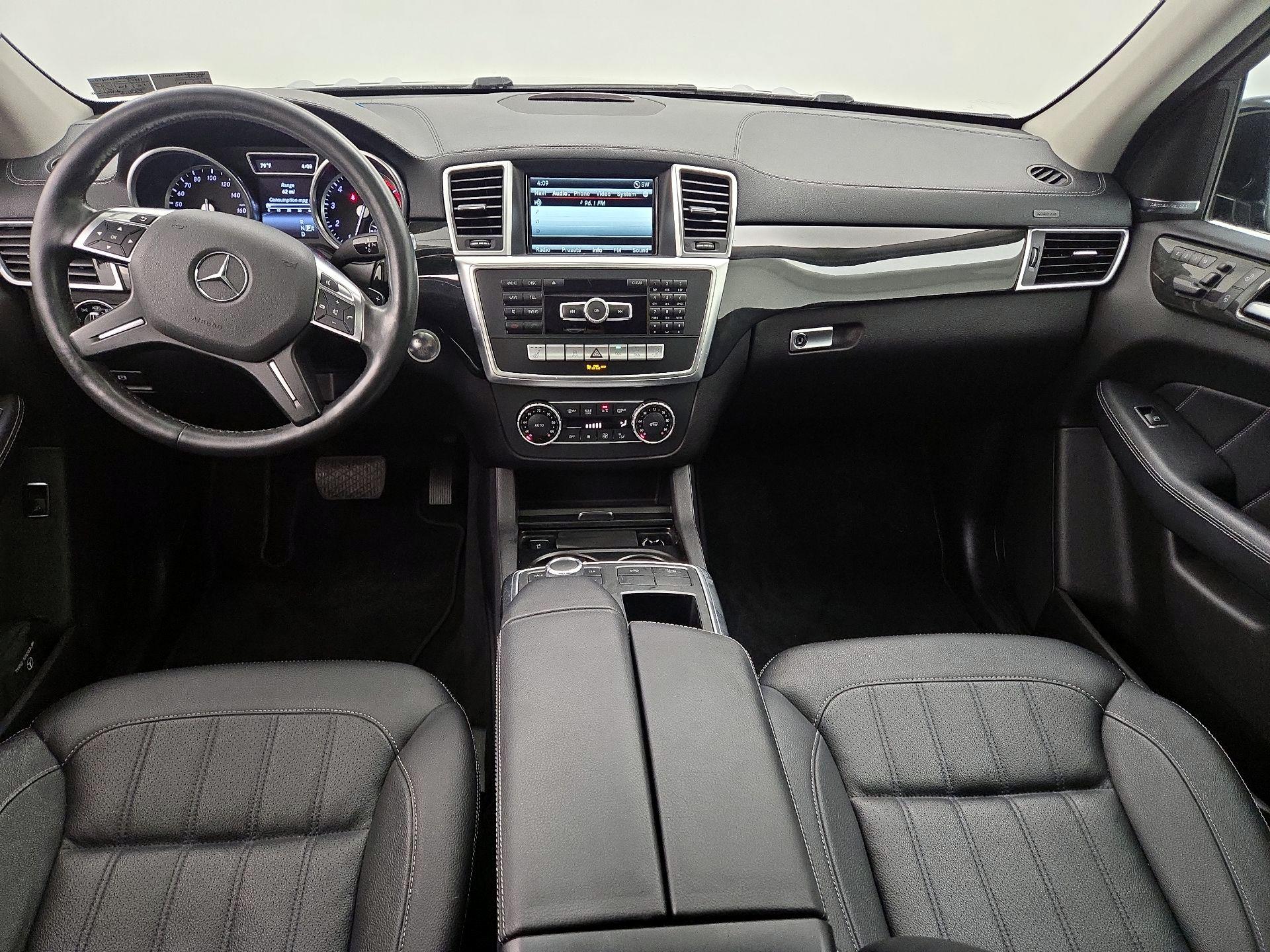 Thumbnail: 2016 Mercedes-Benz GL-Class - 9
