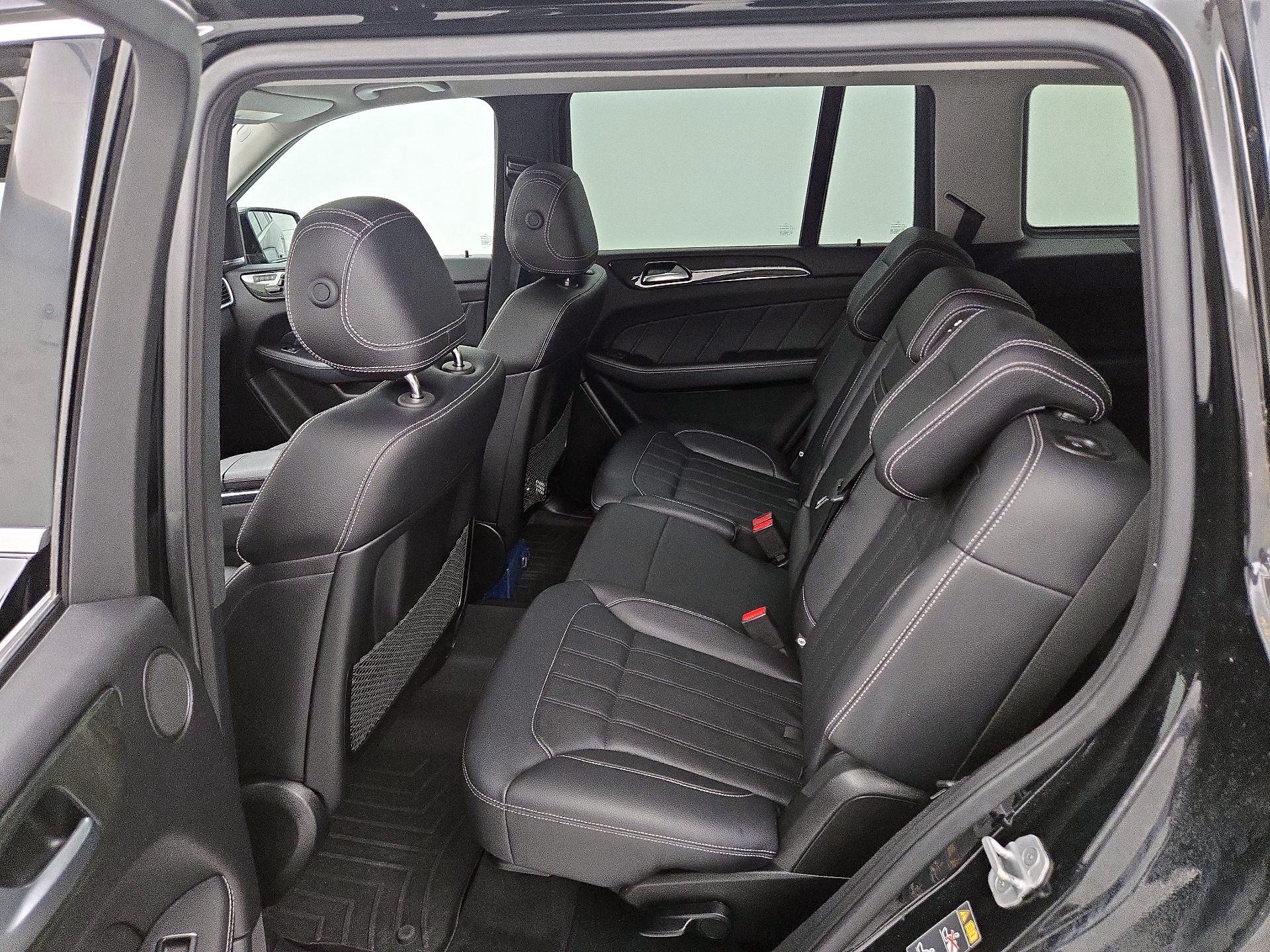 Thumbnail: 2016 Mercedes-Benz GL-Class - 20