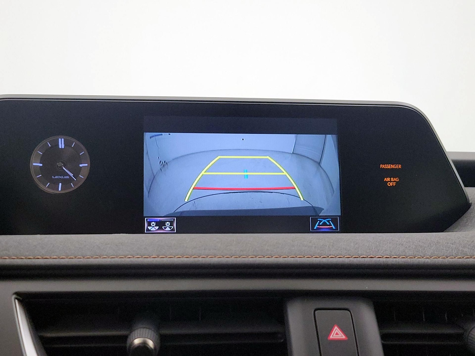 2021 Lexus UX Hybrid 250h - Photo 15