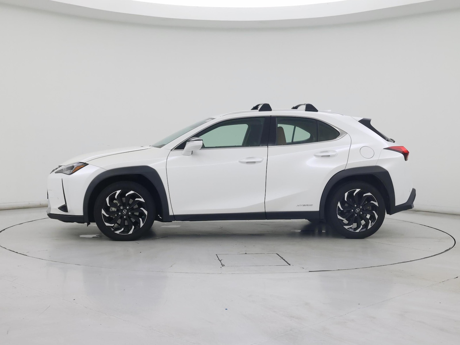 2021 Lexus UX Hybrid 250h - Photo 4