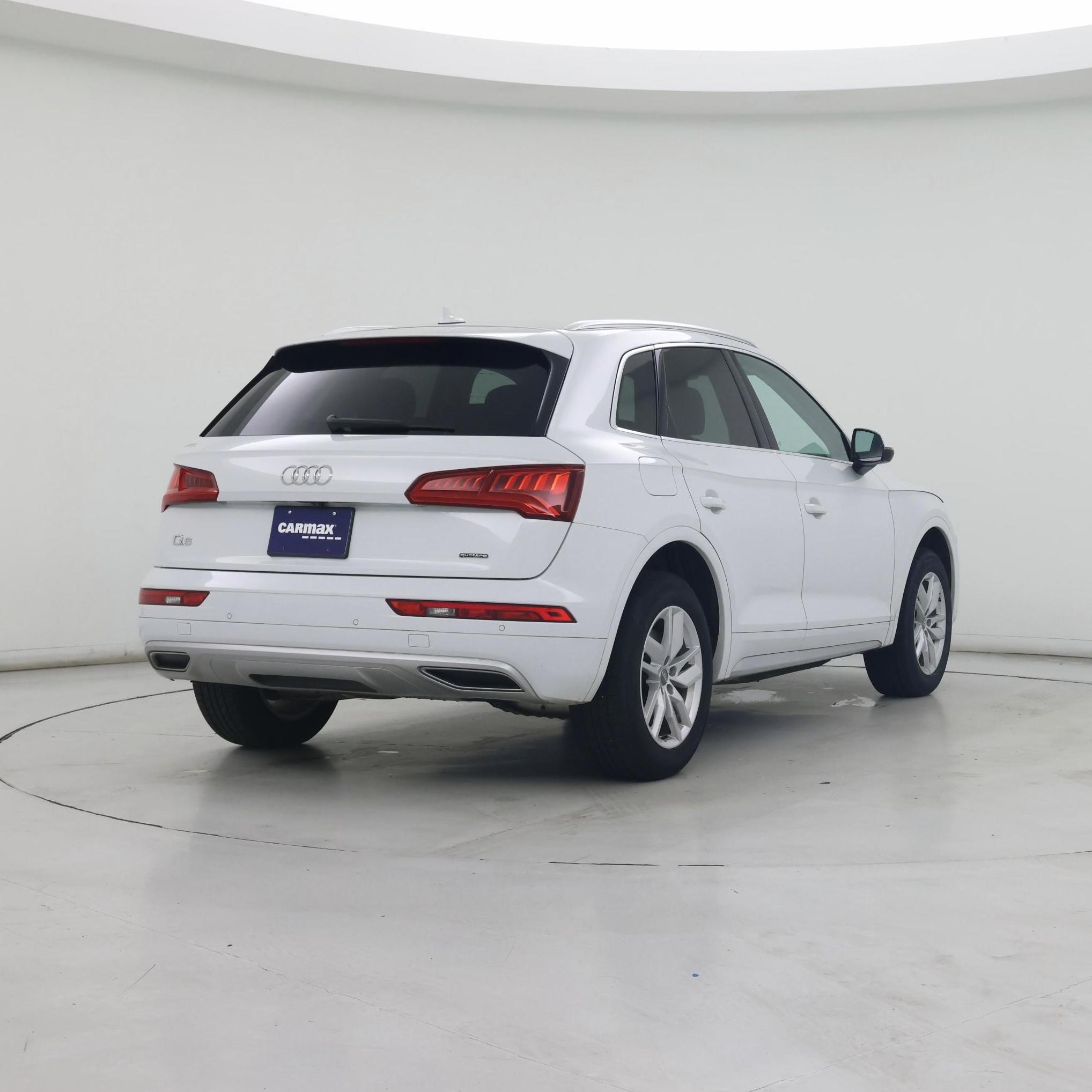 Thumbnail: 2020 Audi Q5 - 8