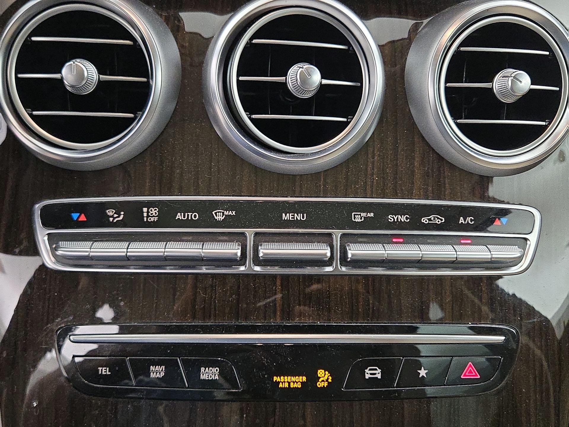 Thumbnail: 2021 Mercedes-Benz GLC - 16