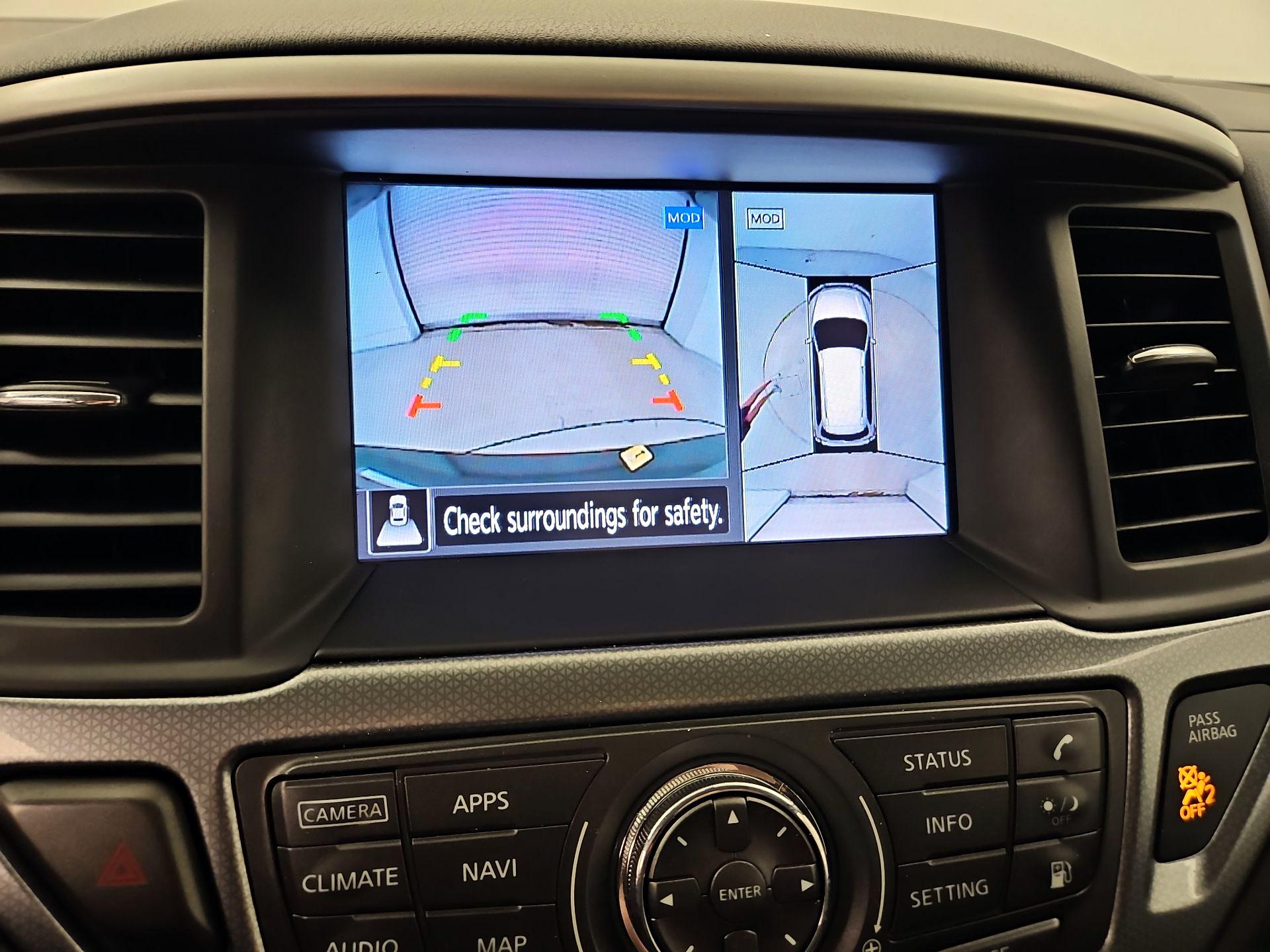 Thumbnail: 2019 Nissan Pathfinder - 15