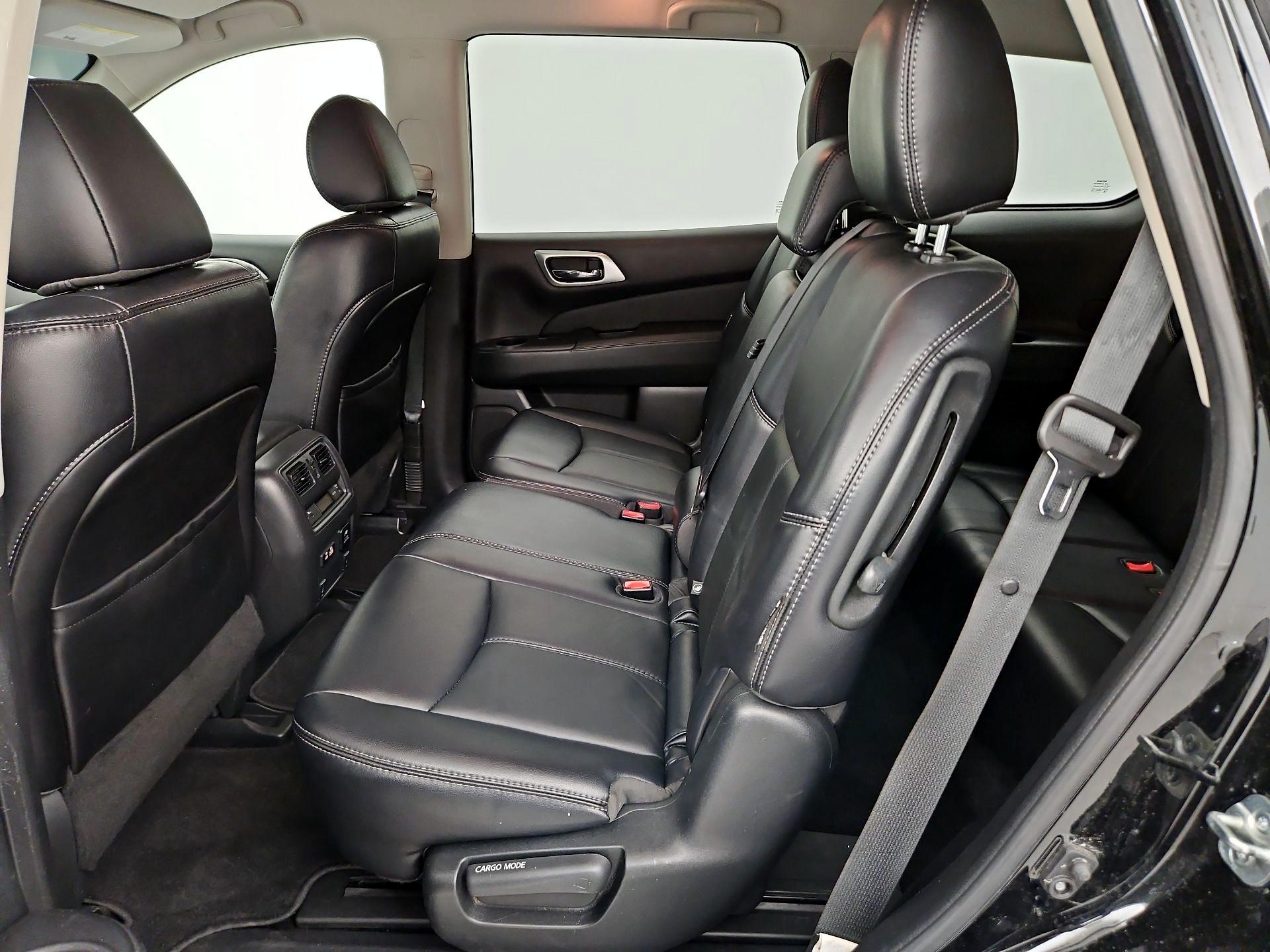 Thumbnail: 2019 Nissan Pathfinder - 20