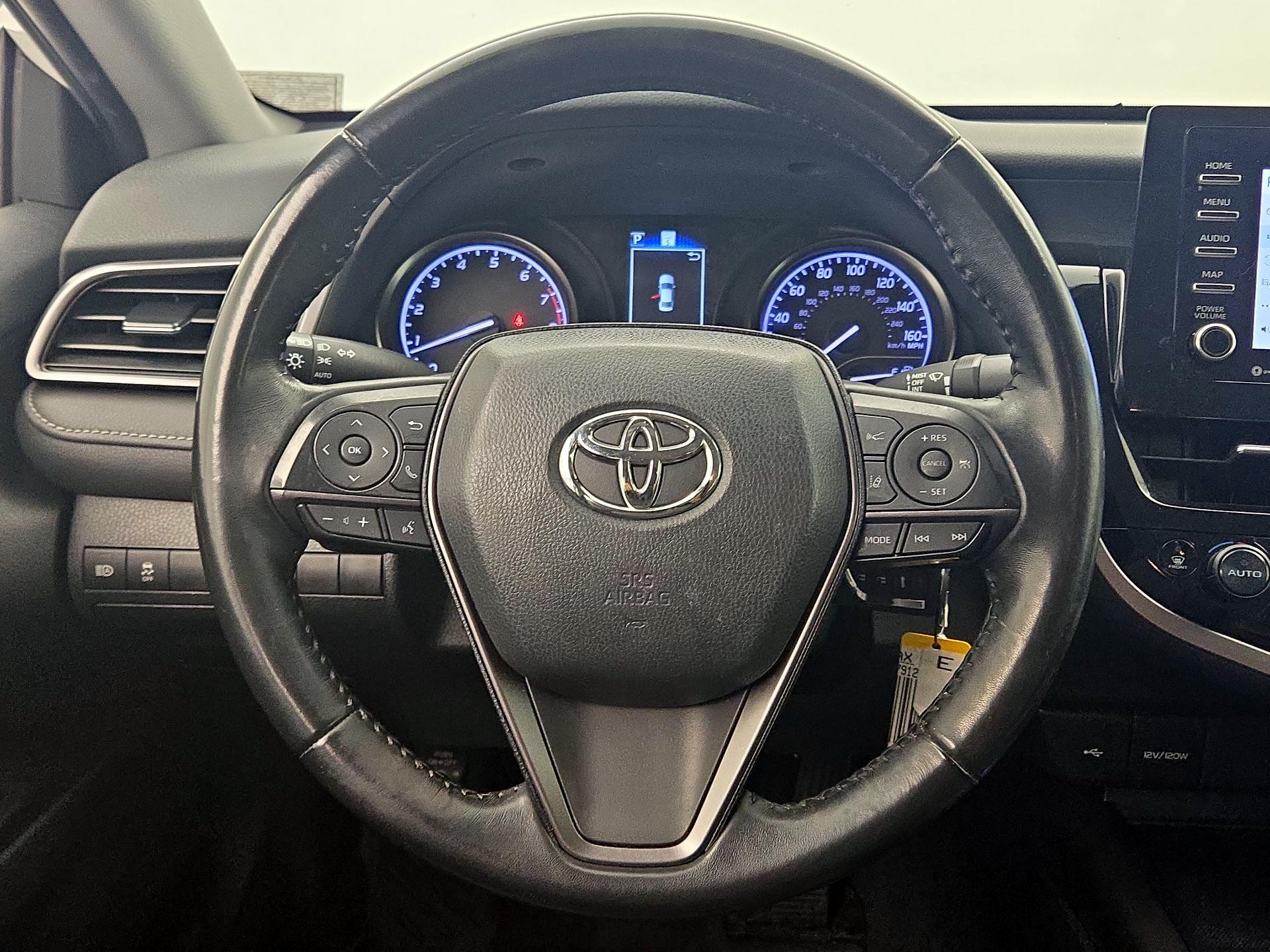 Thumbnail: 2023 Toyota Camry - 10