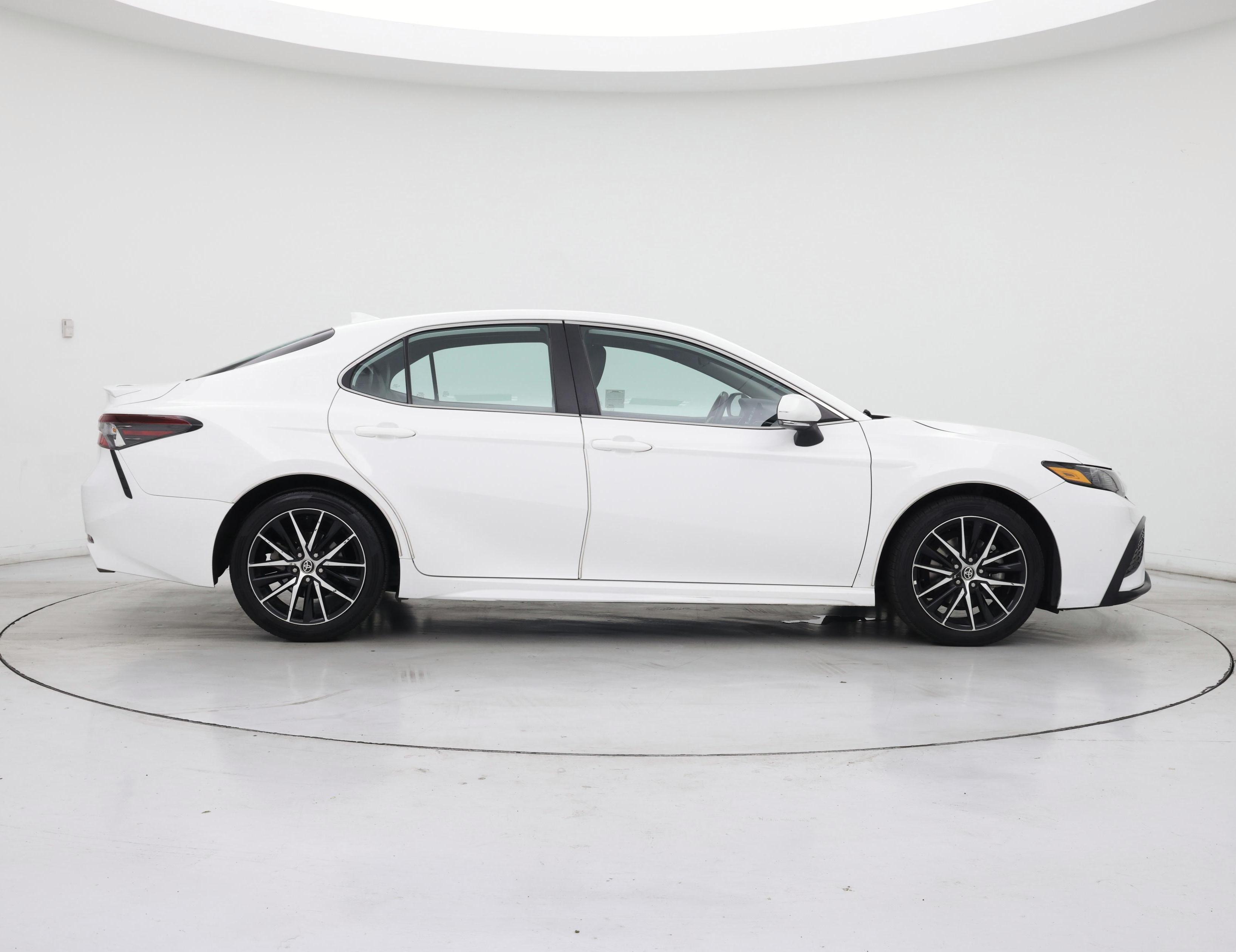 Thumbnail: 2023 Toyota Camry - 7