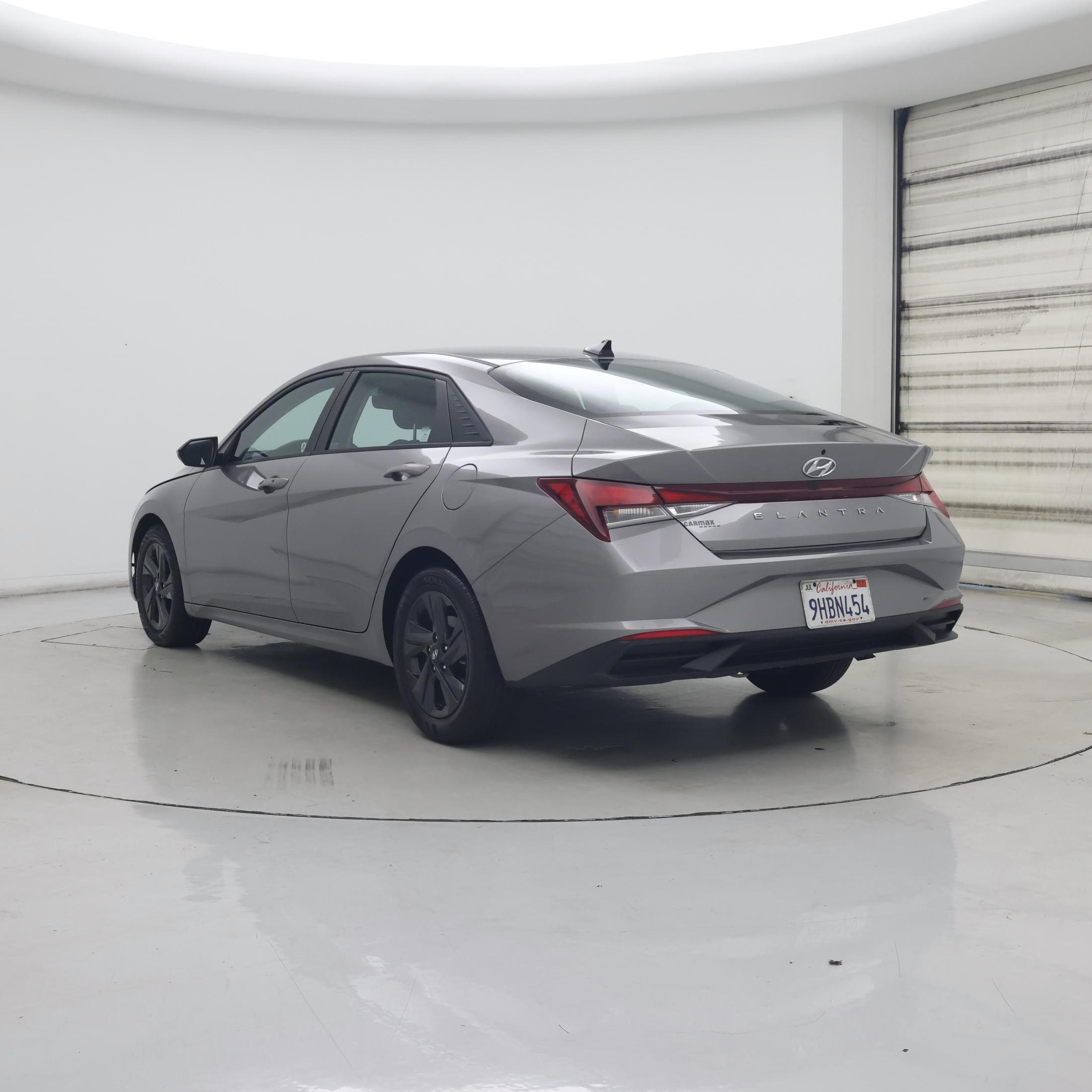 Thumbnail: 2023 Hyundai Elantra - 2