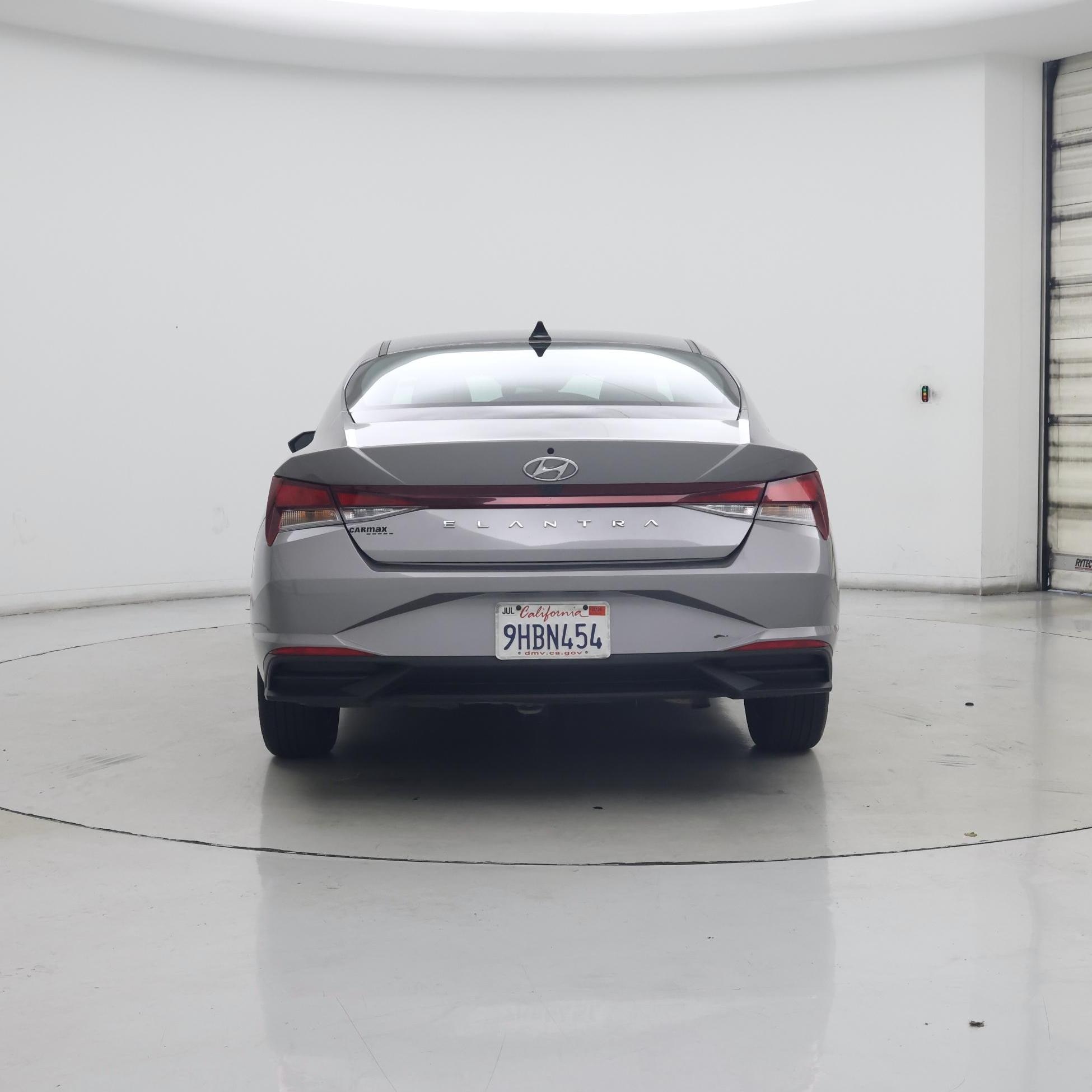 Thumbnail: 2023 Hyundai Elantra - 6