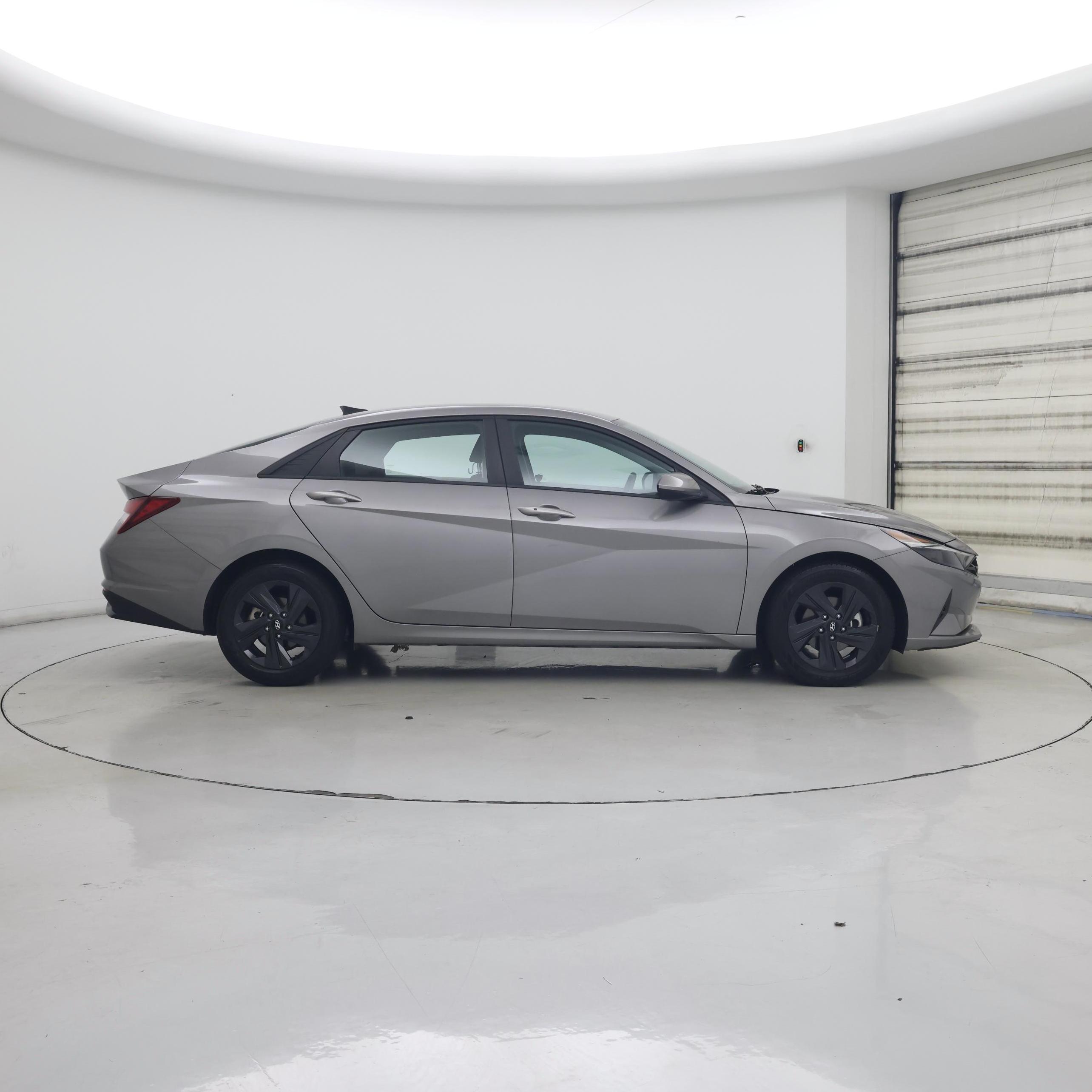 Thumbnail: 2023 Hyundai Elantra - 7