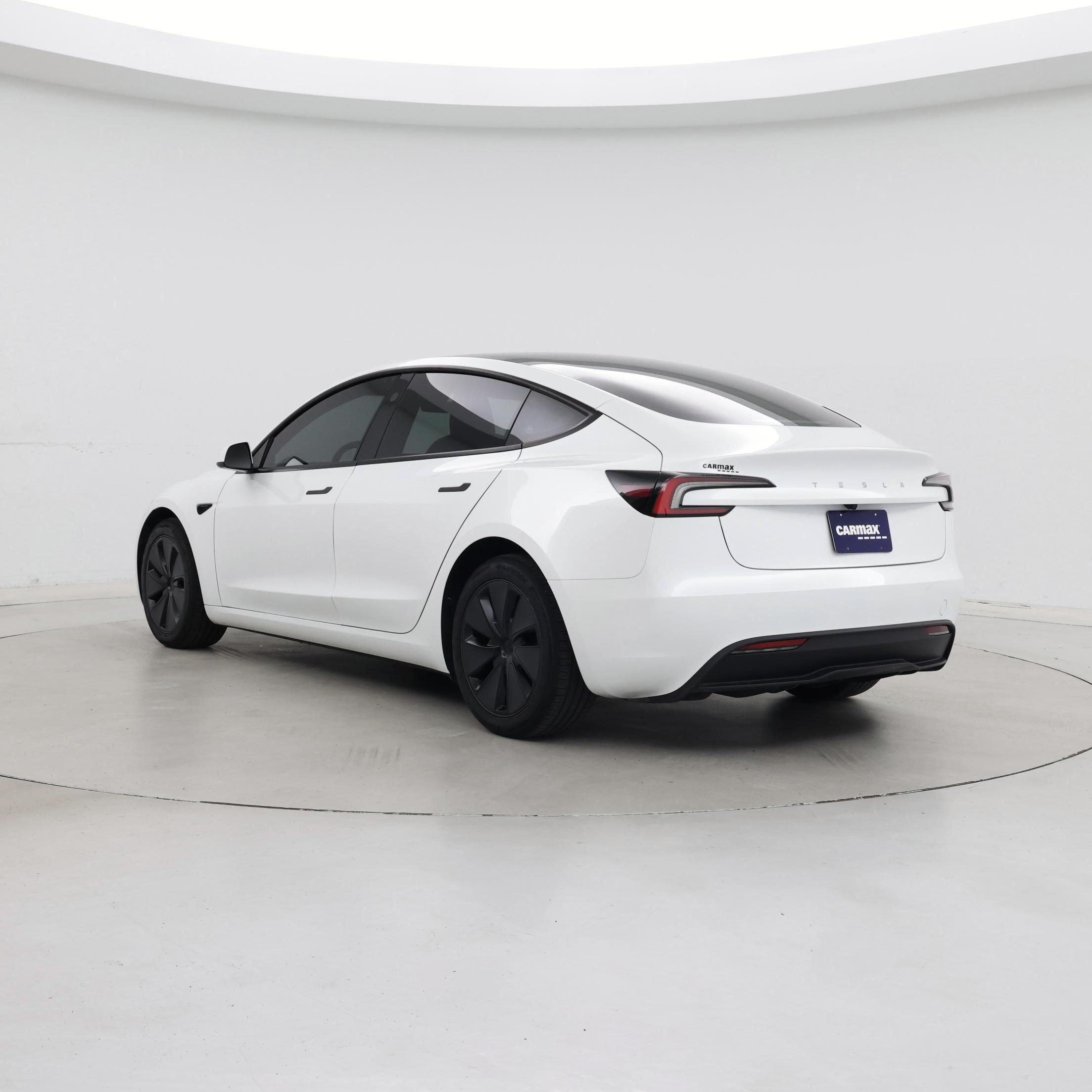 Thumbnail: 2025 Tesla Model 3 - 2