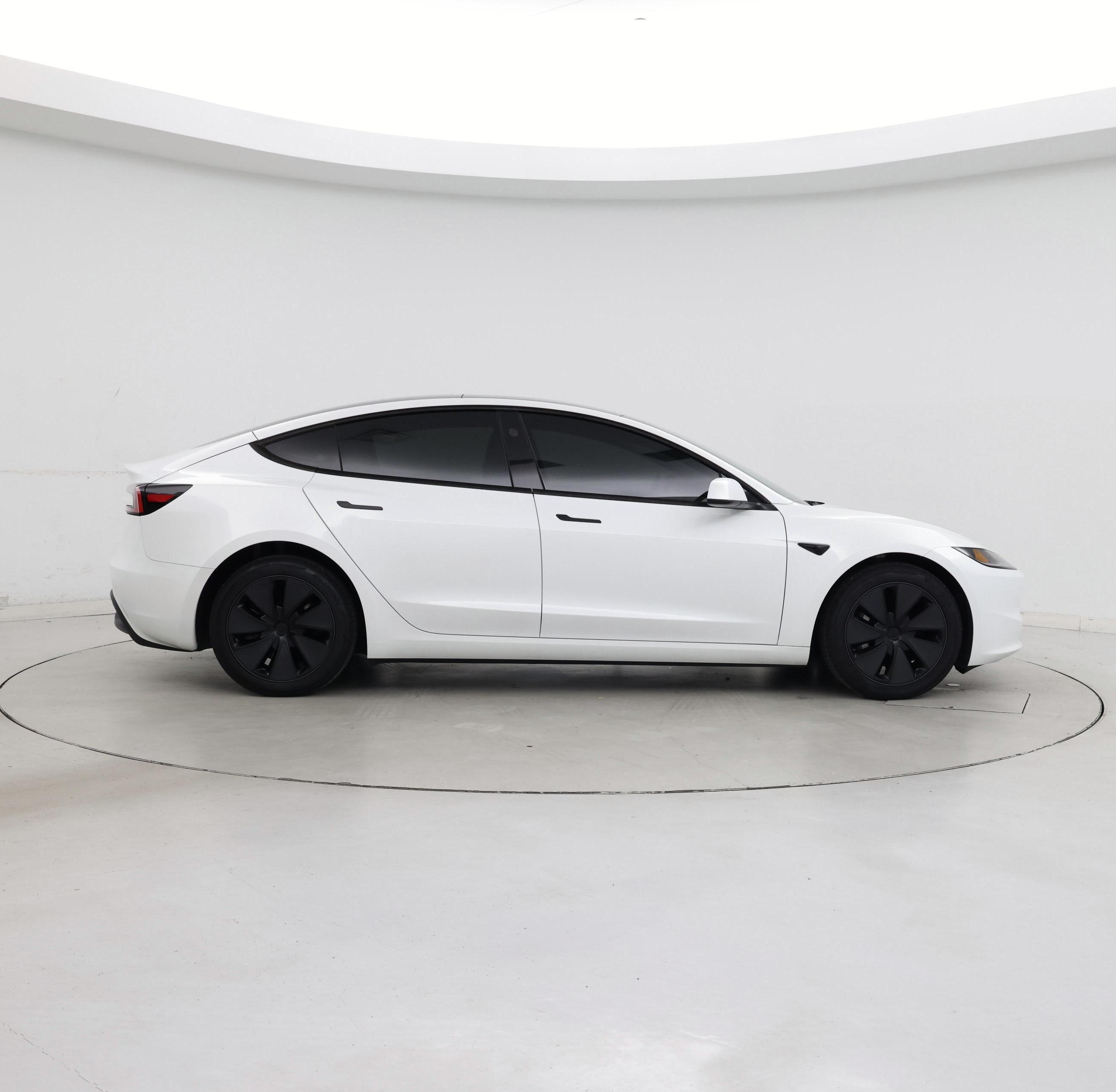 Thumbnail: 2025 Tesla Model 3 - 7