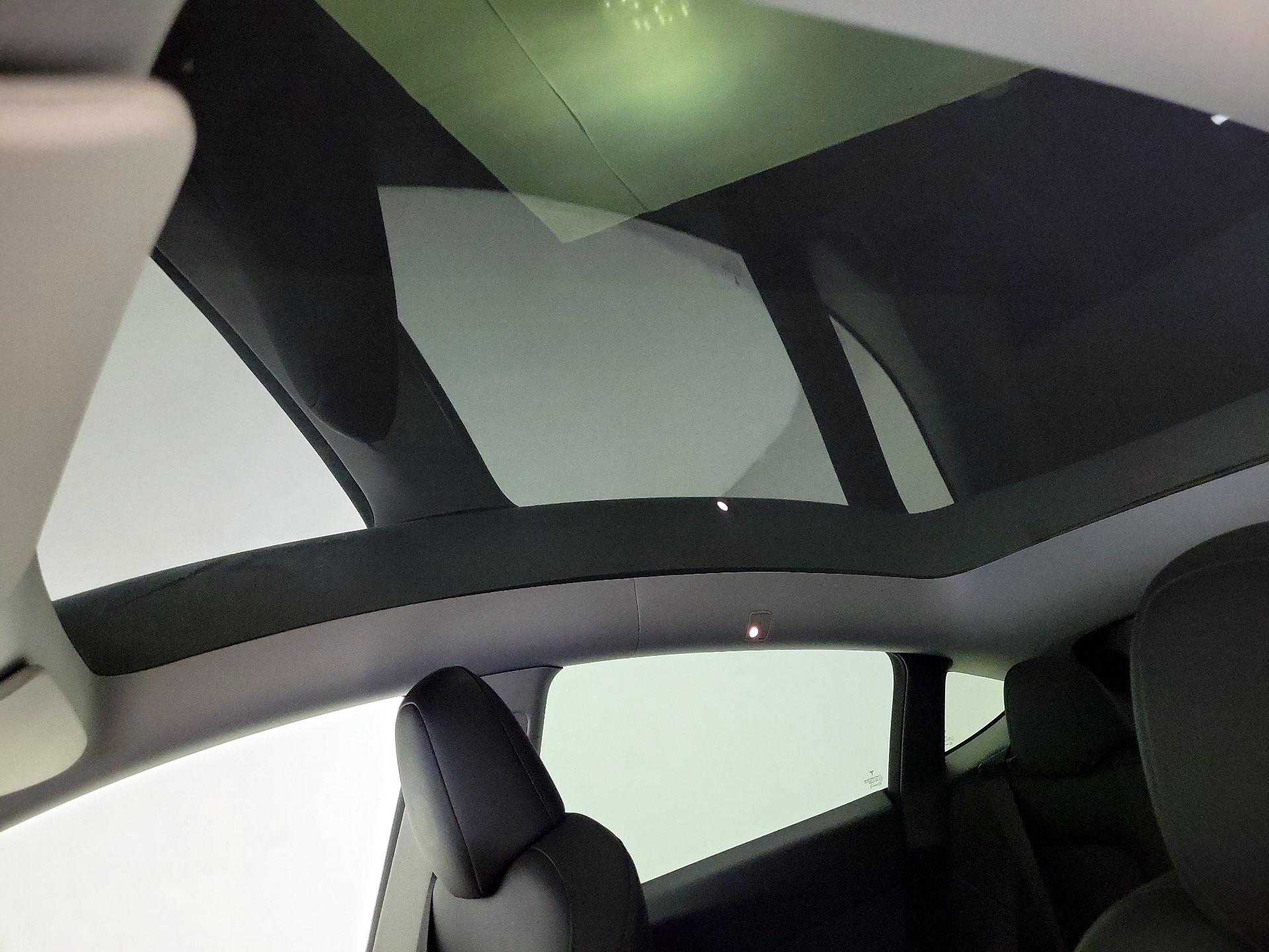 Thumbnail: 2023 Tesla Model Y - 19