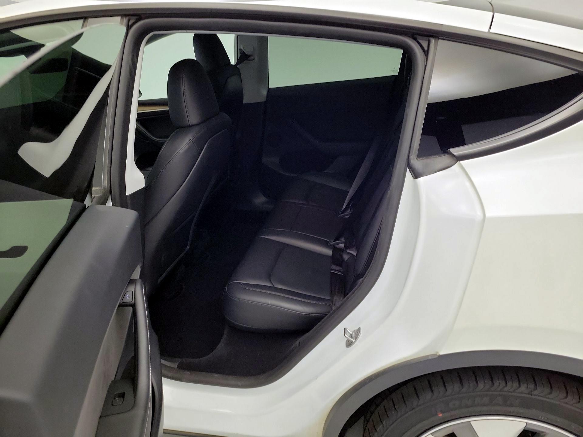 Thumbnail: 2023 Tesla Model Y - 20