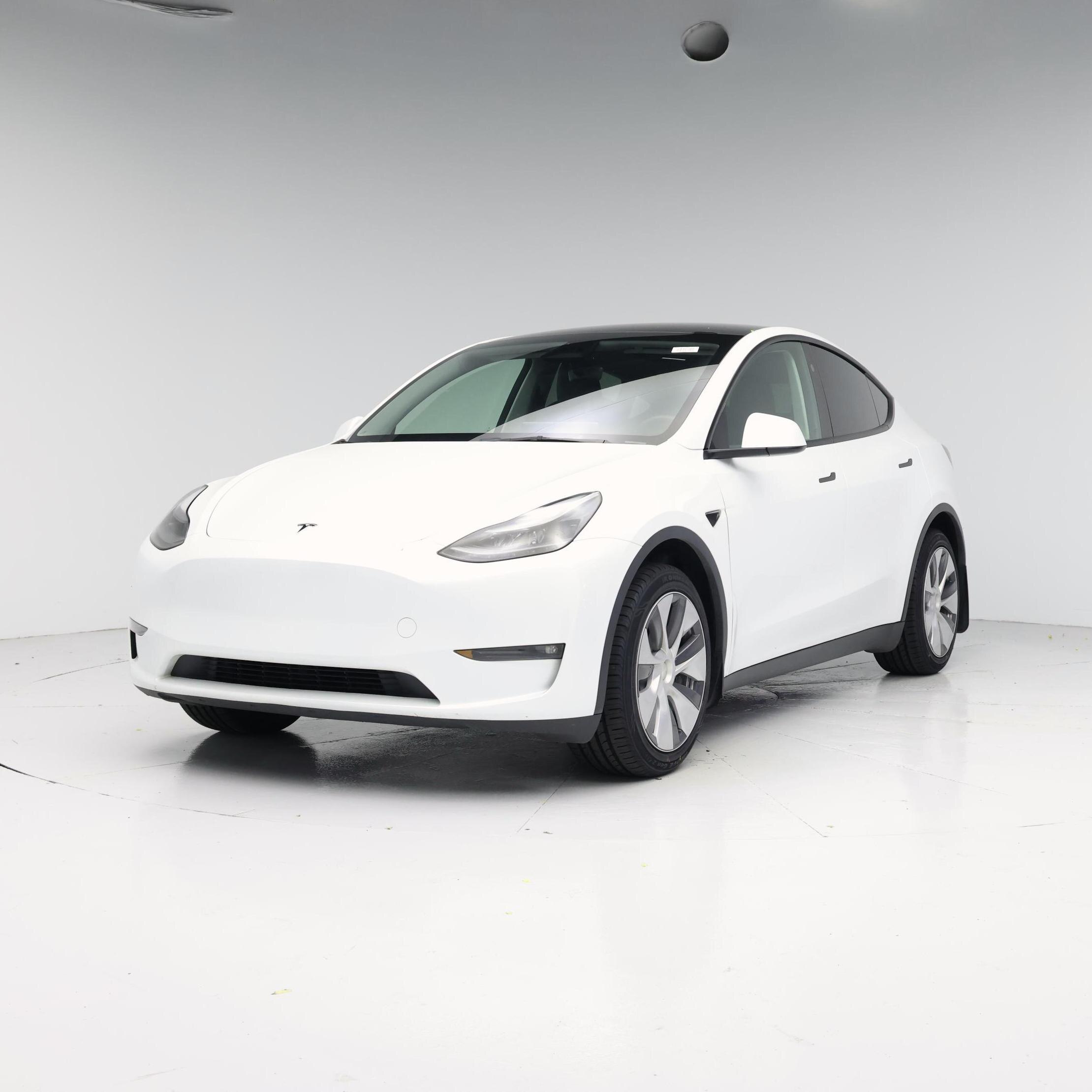 Thumbnail: 2023 Tesla Model Y - 4