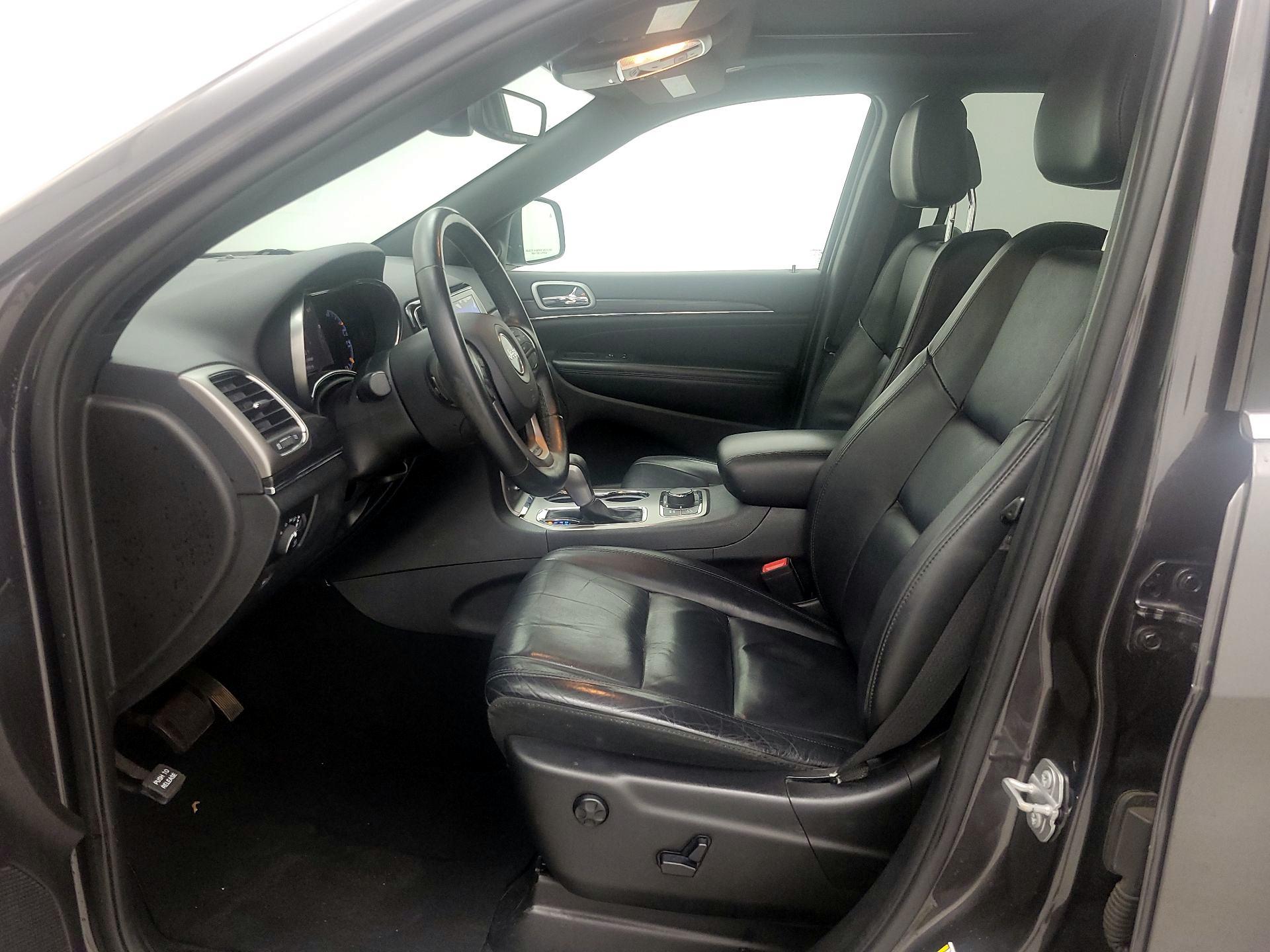 Thumbnail: 2019 Jeep Grand Cherokee - 11
