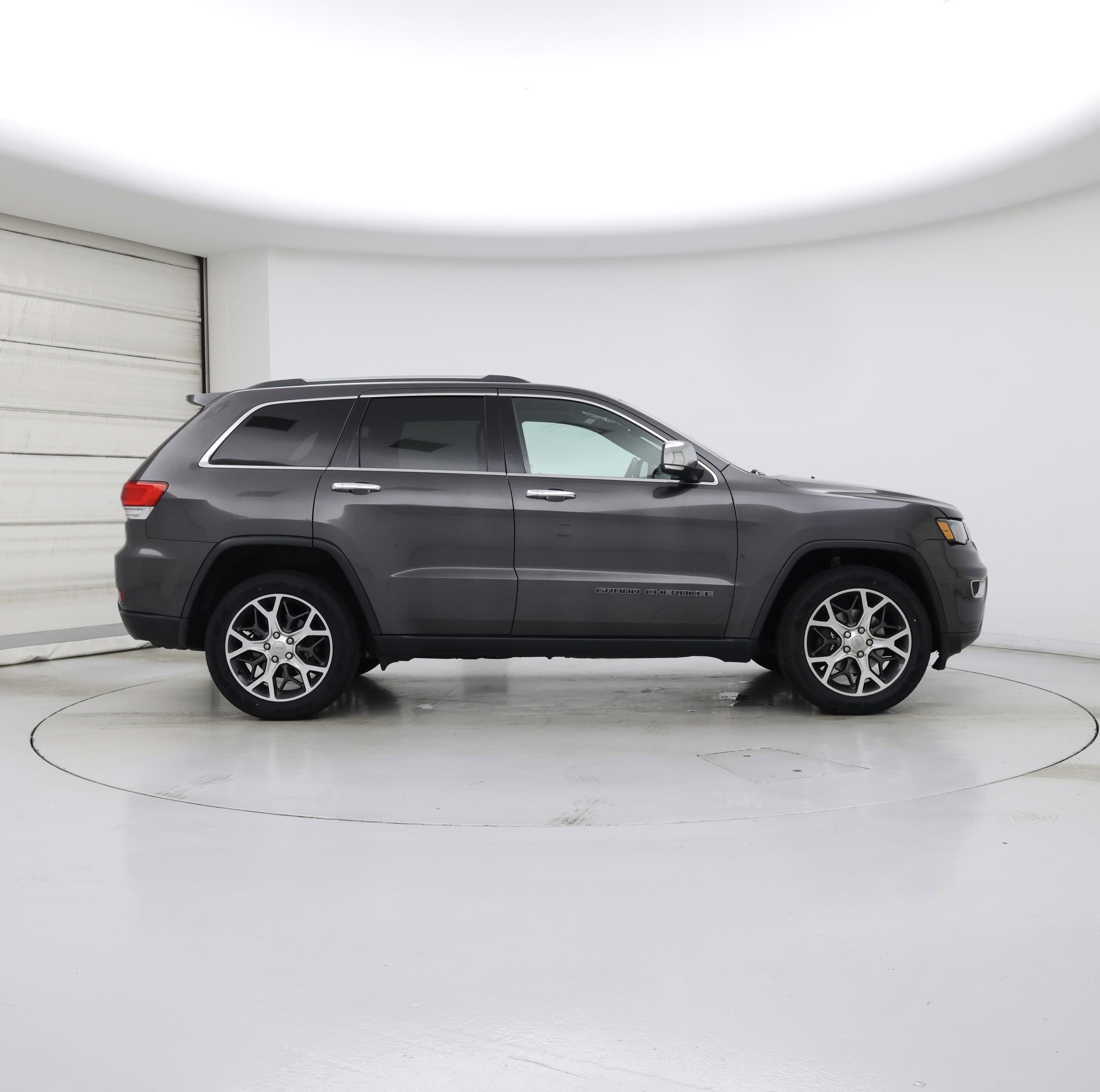 Thumbnail: 2019 Jeep Grand Cherokee - 7